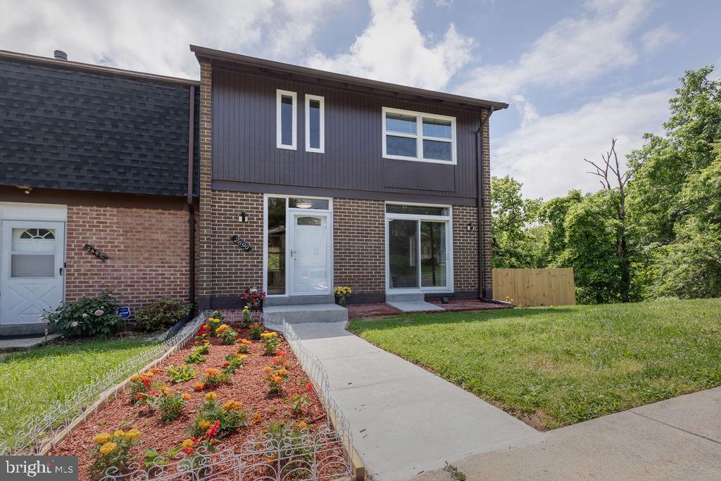2699 CRISTINA COURT