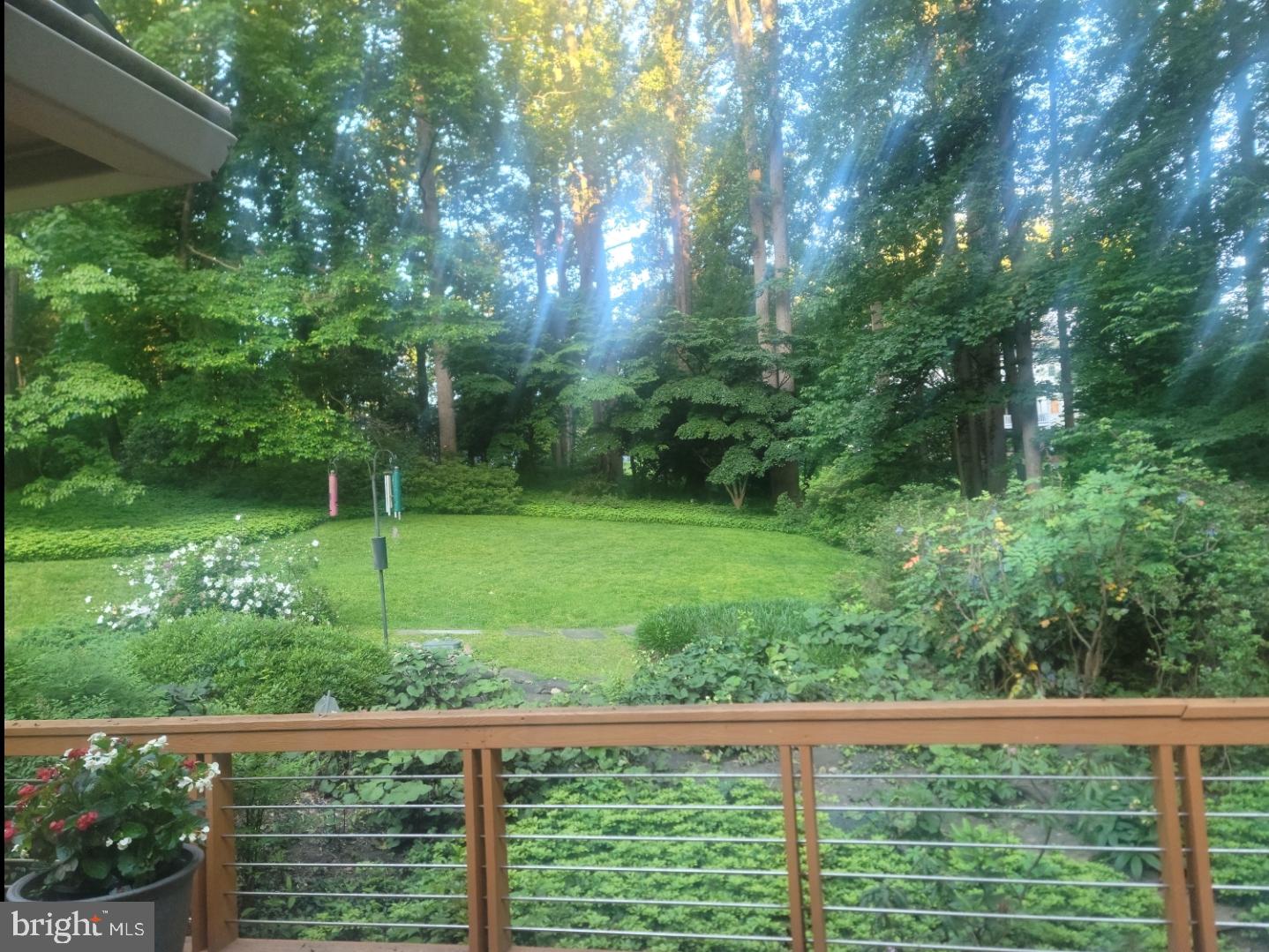 1097 OLD CEDAR ROAD