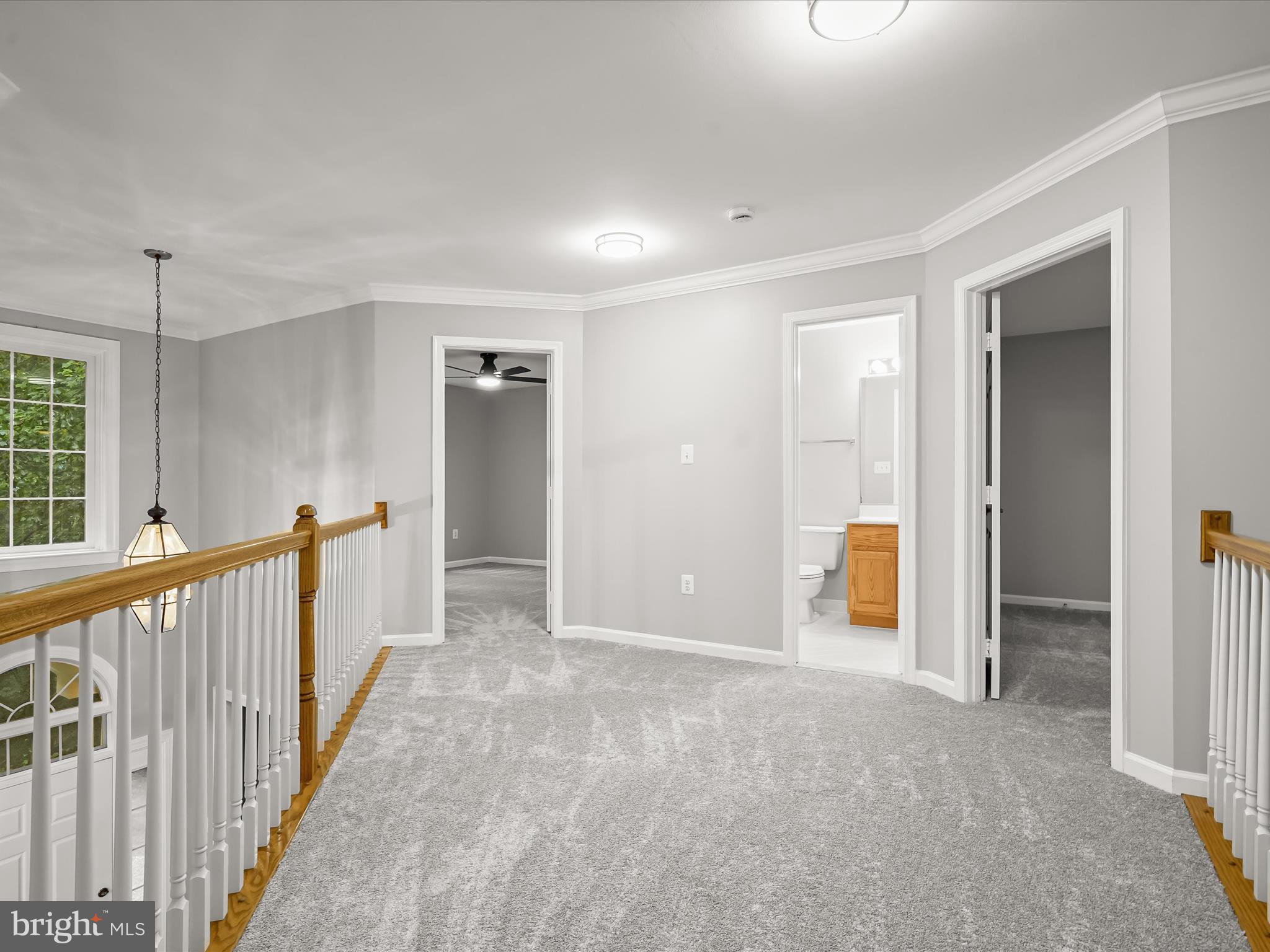 PALISADES POINTE - Residential