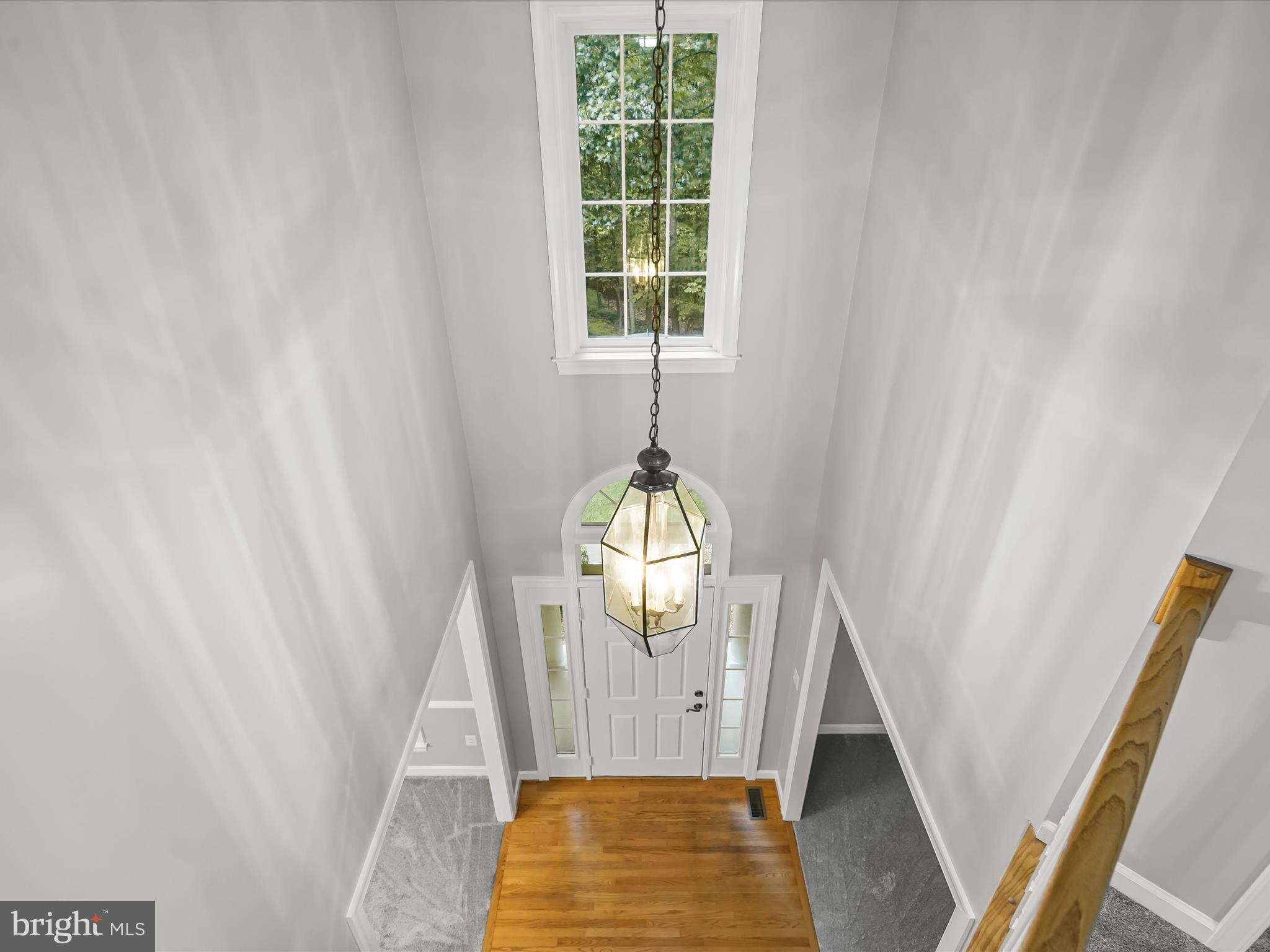 PALISADES POINTE - Residential