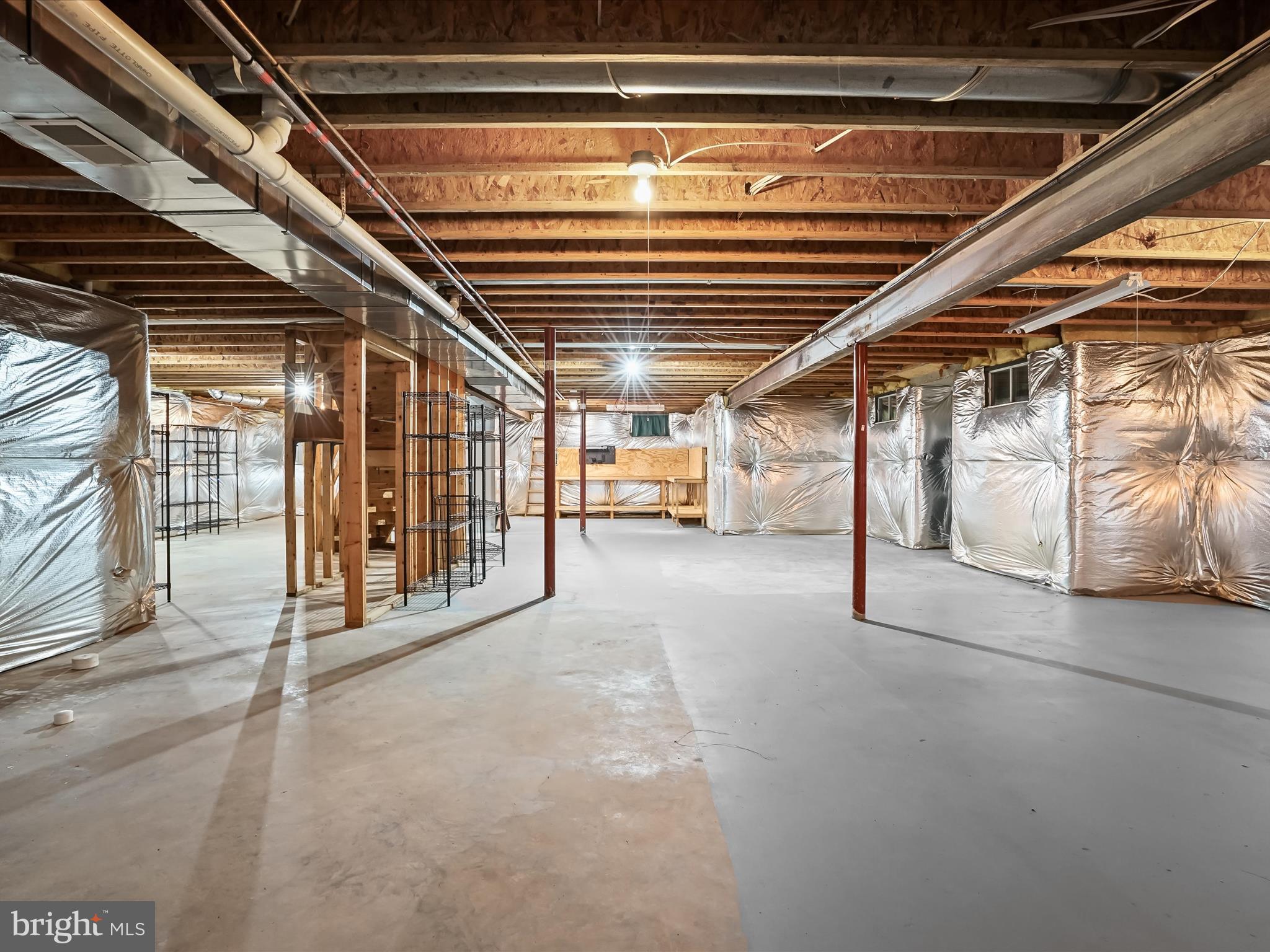 PALISADES POINTE - Residential