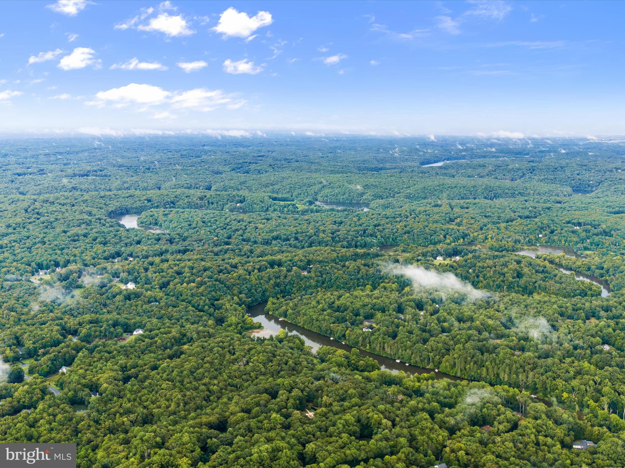 PALISADES POINTE - Residential