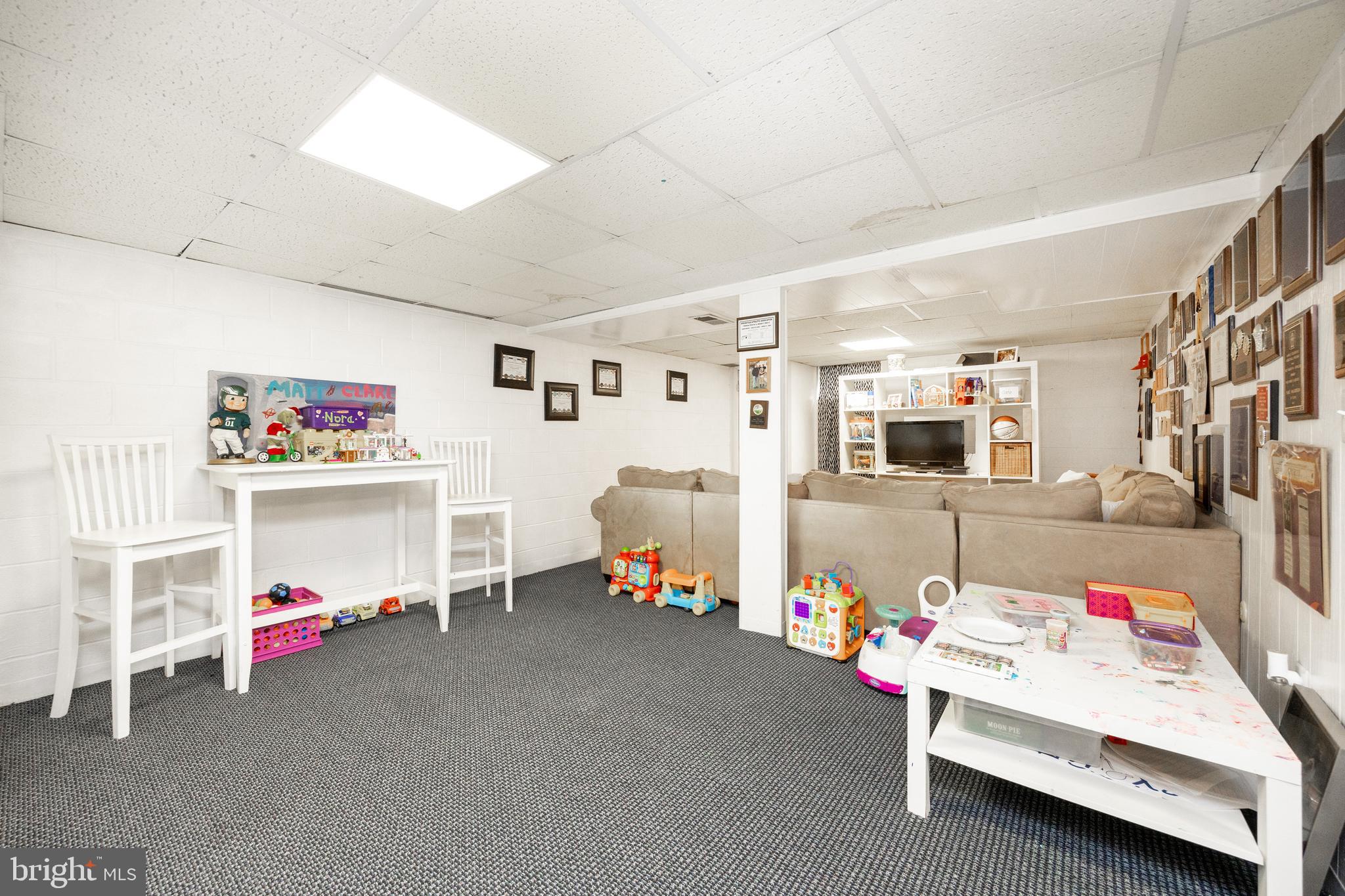 HERITAGE FARMS - Residential