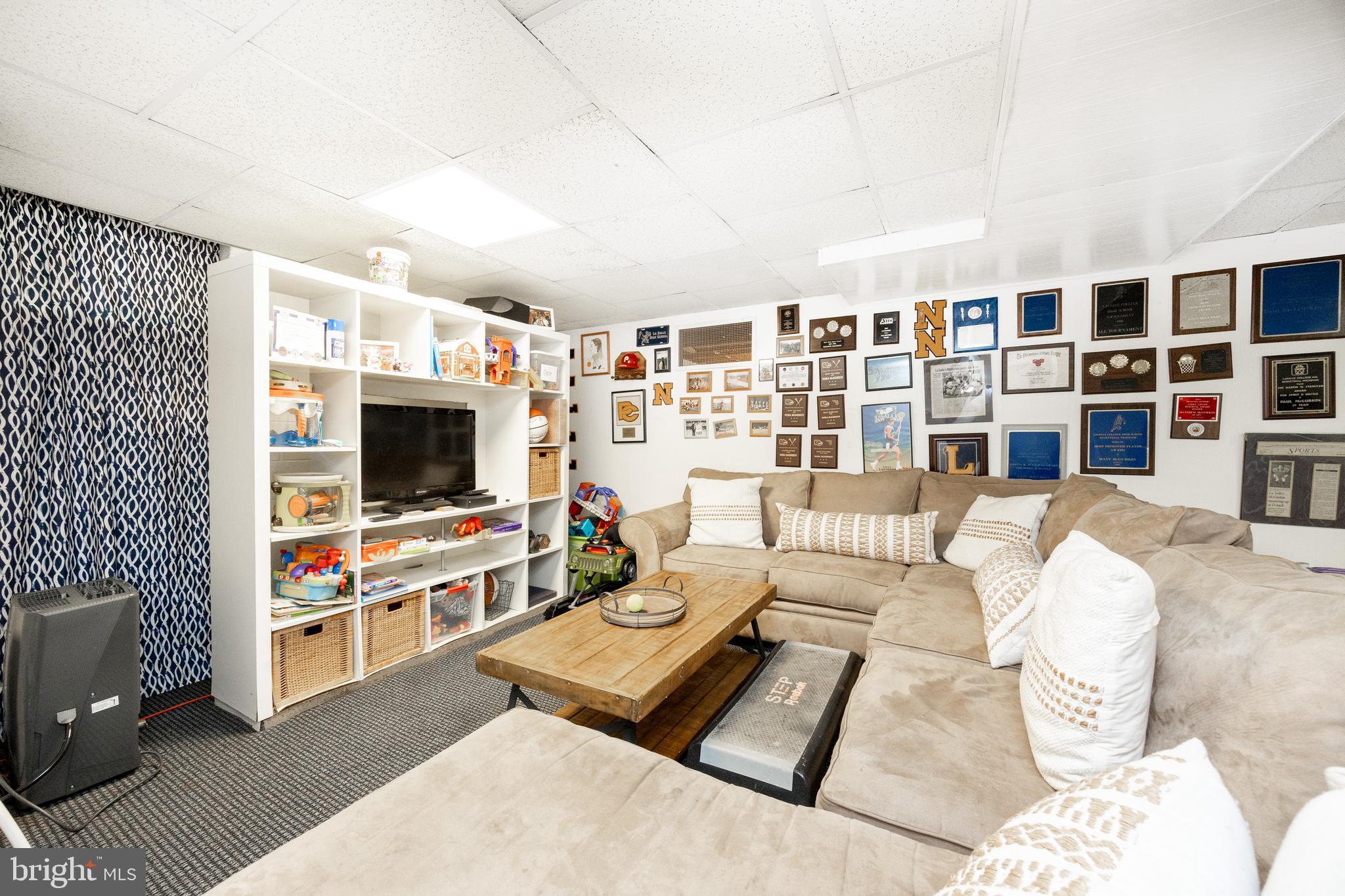 HERITAGE FARMS - Residential