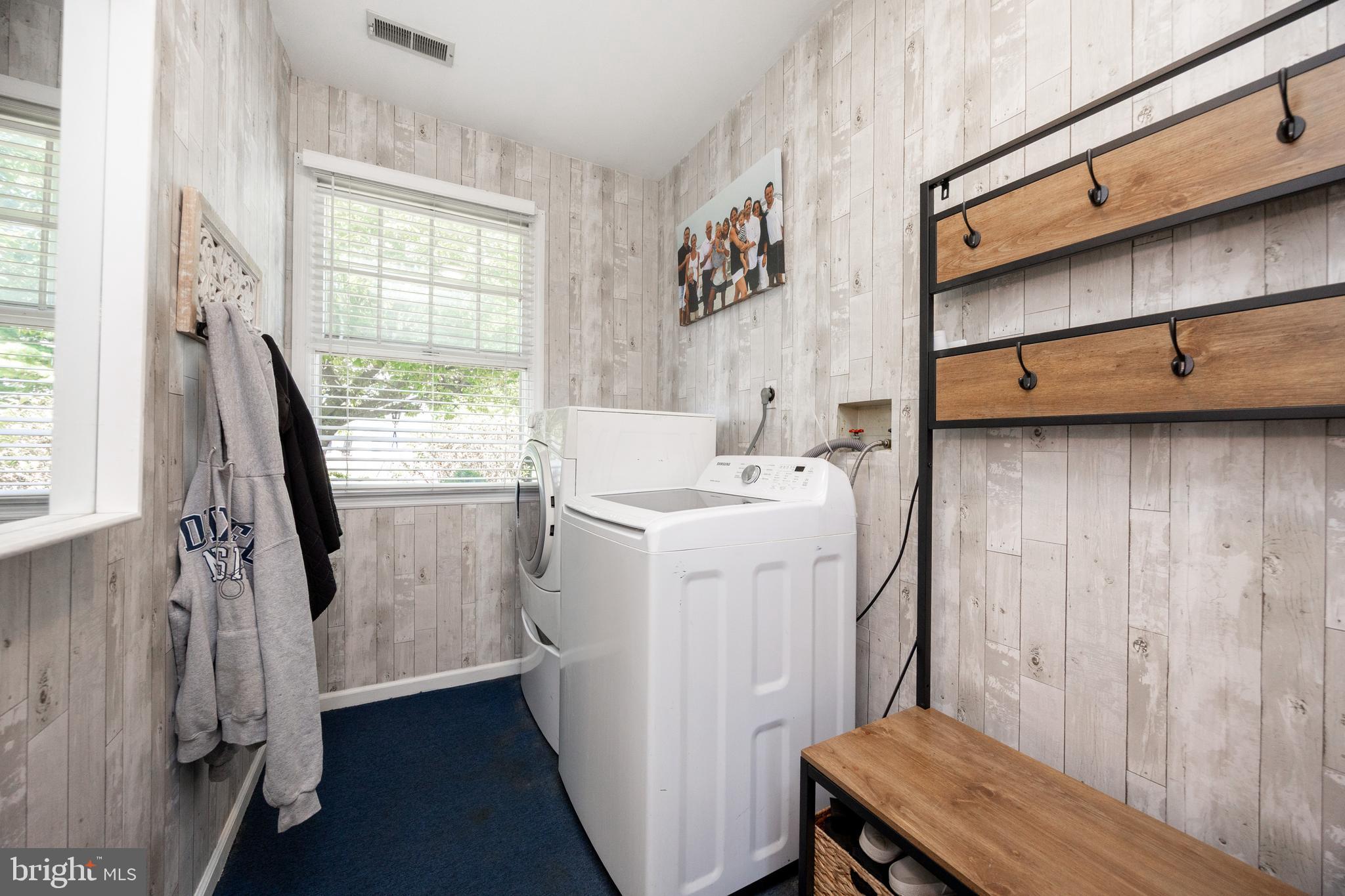 HERITAGE FARMS - Residential