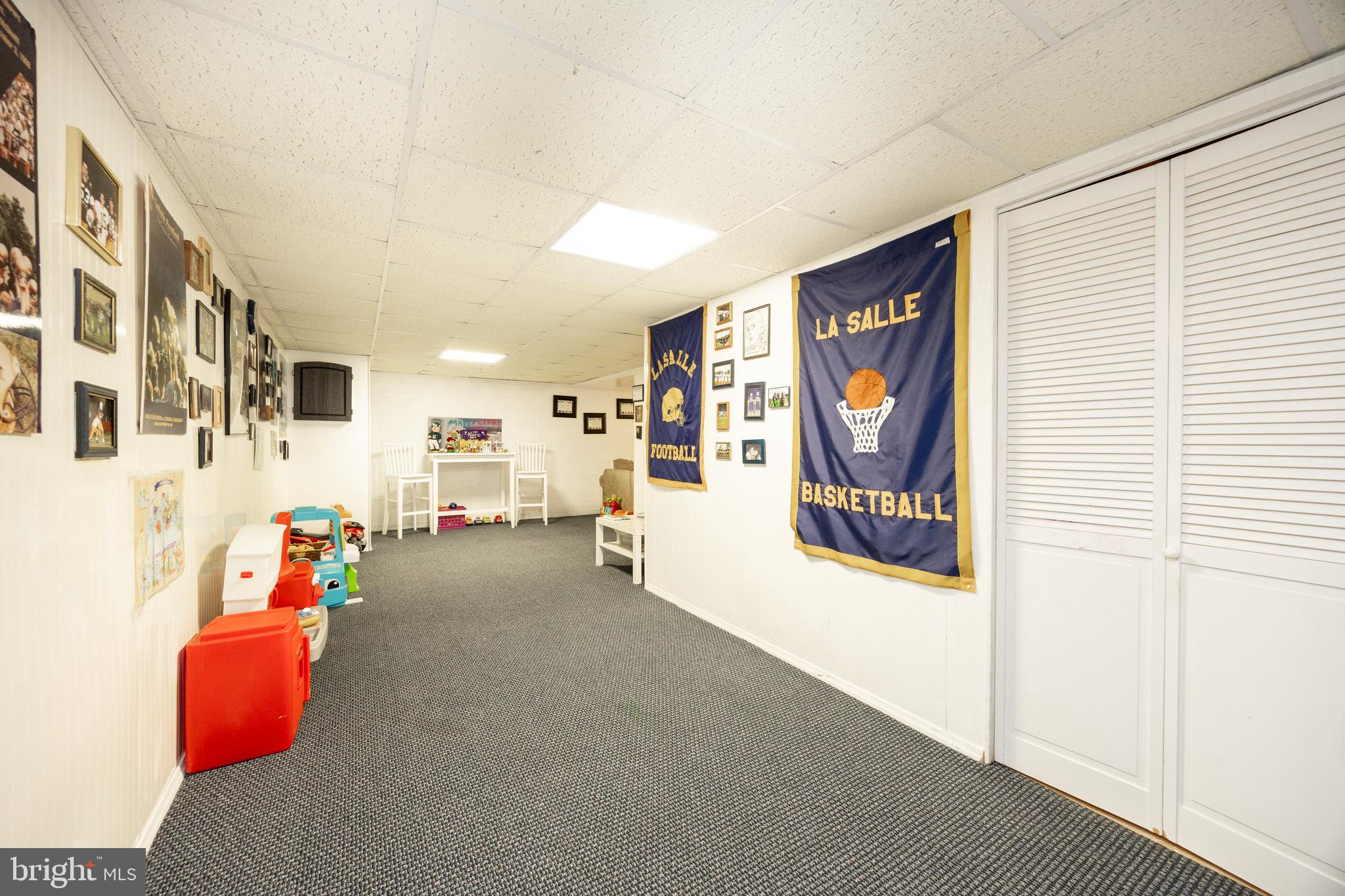 HERITAGE FARMS - Residential