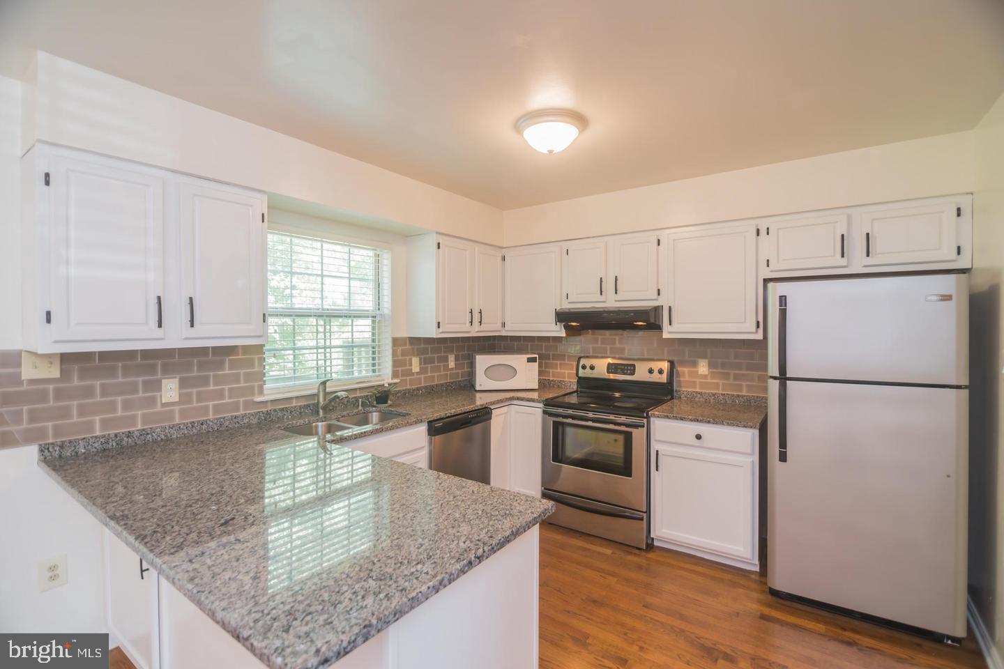 MONTCLAIR ST4 - Residential Lease