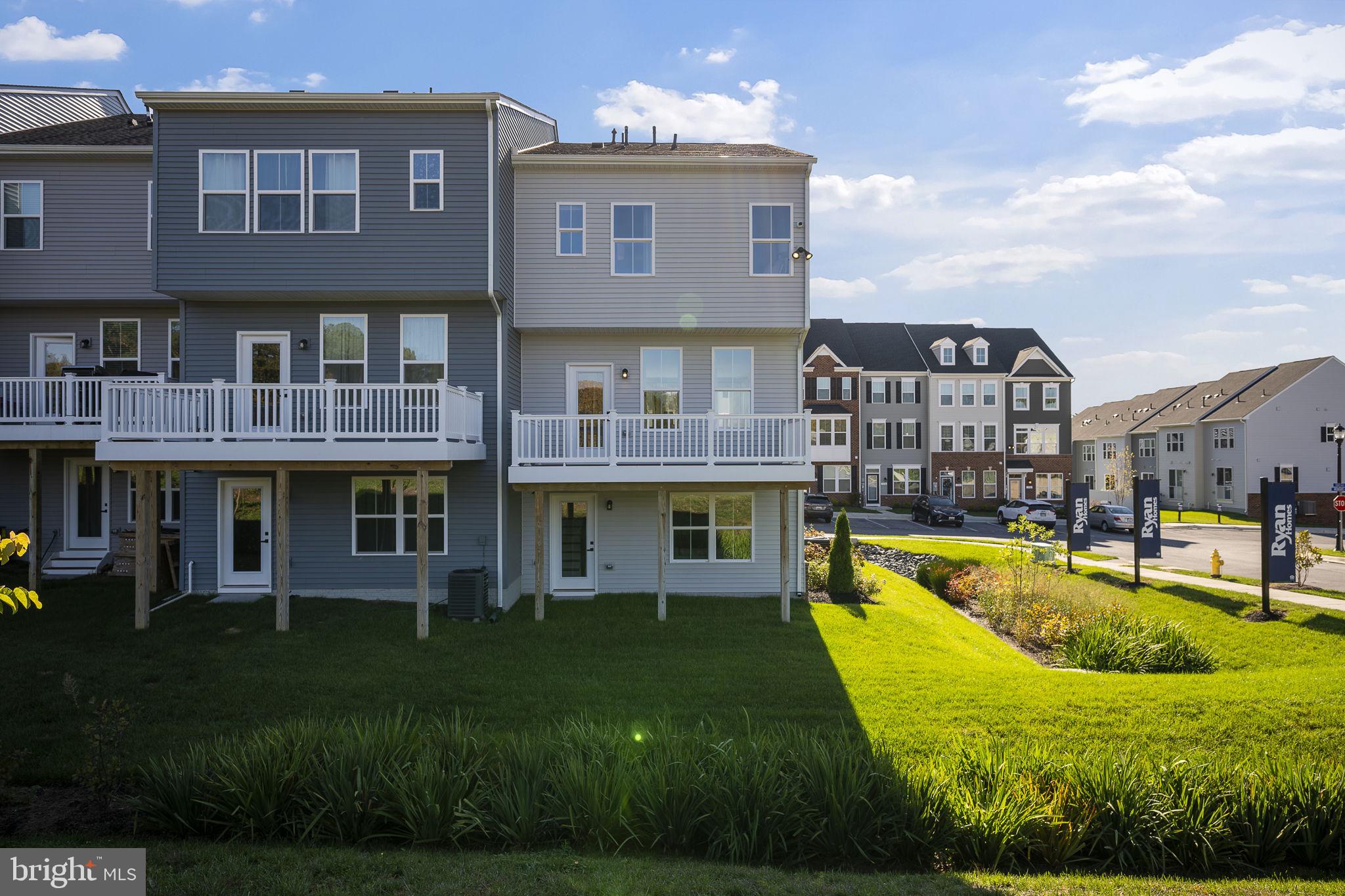 THE HIGHLANDS - Residential