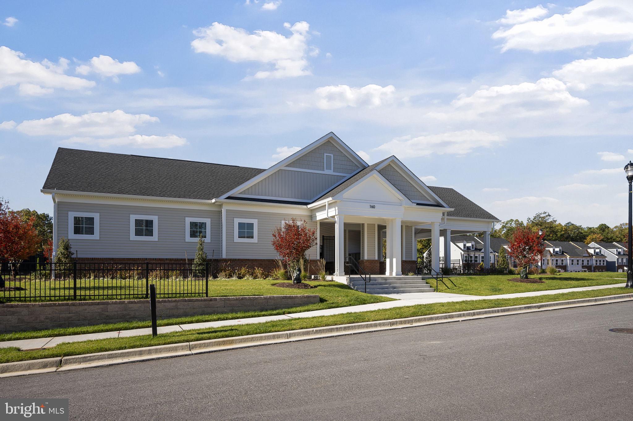 THE HIGHLANDS - Residential