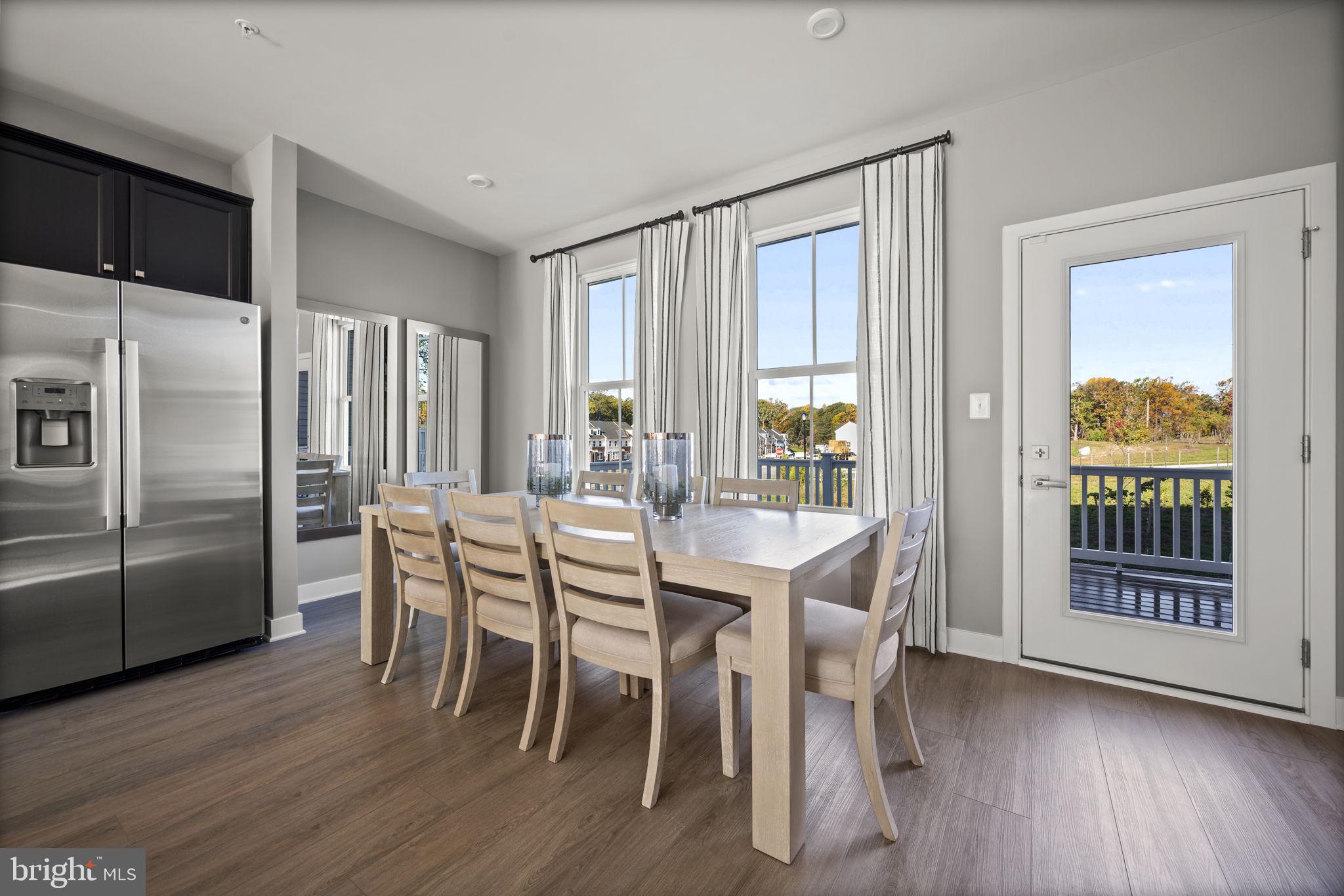 THE HIGHLANDS - Residential