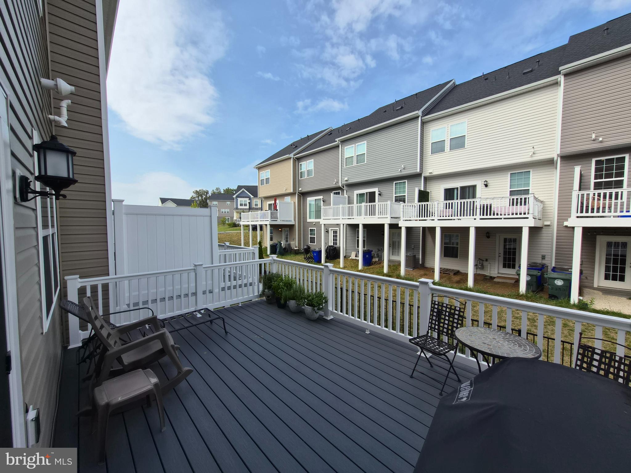 SYCAMORE RIDGE - Residential Lease