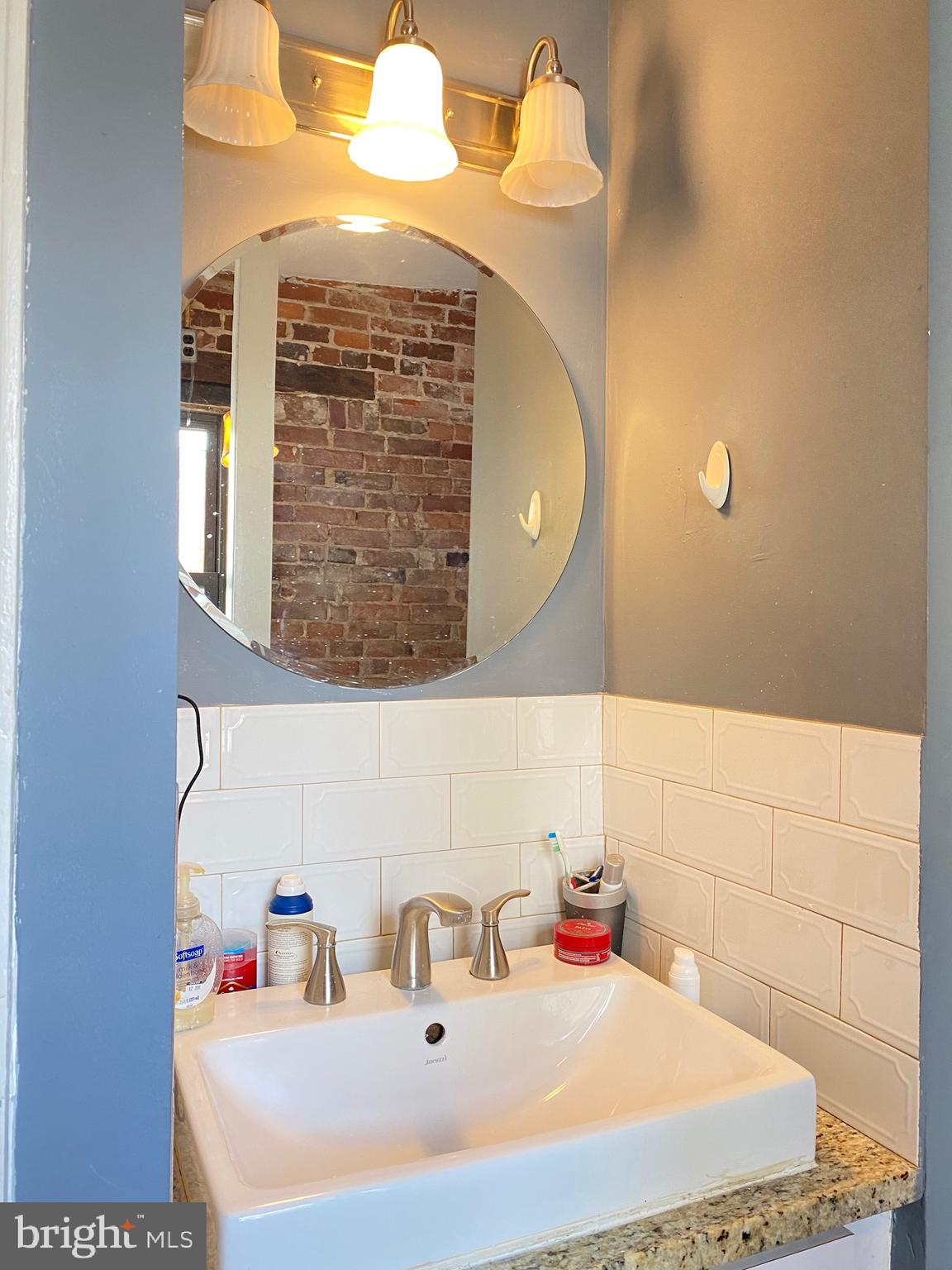 PENNSPORT - Residential Lease