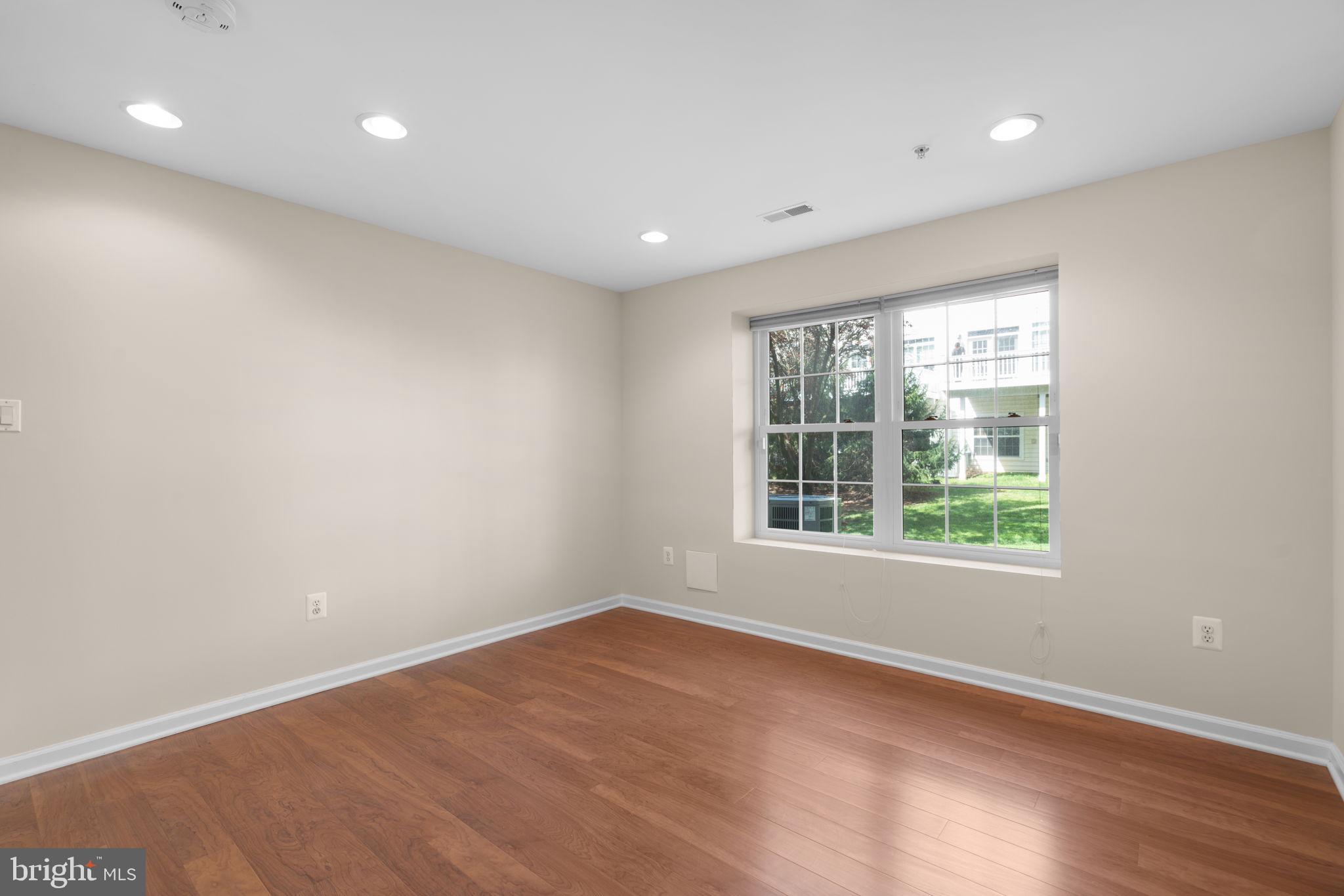 EMERSON - Residential Lease