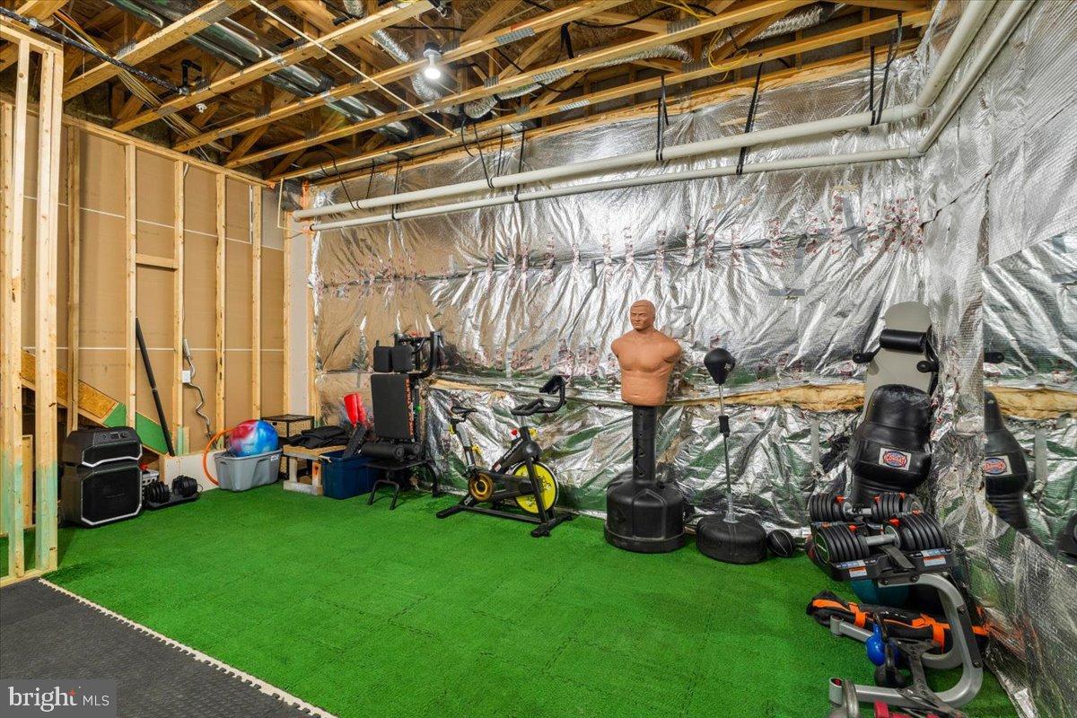 ASPEN NORTH AT LAKE LINGANORE - Residential