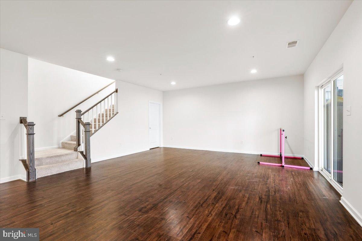 ASPEN NORTH AT LAKE LINGANORE - Residential