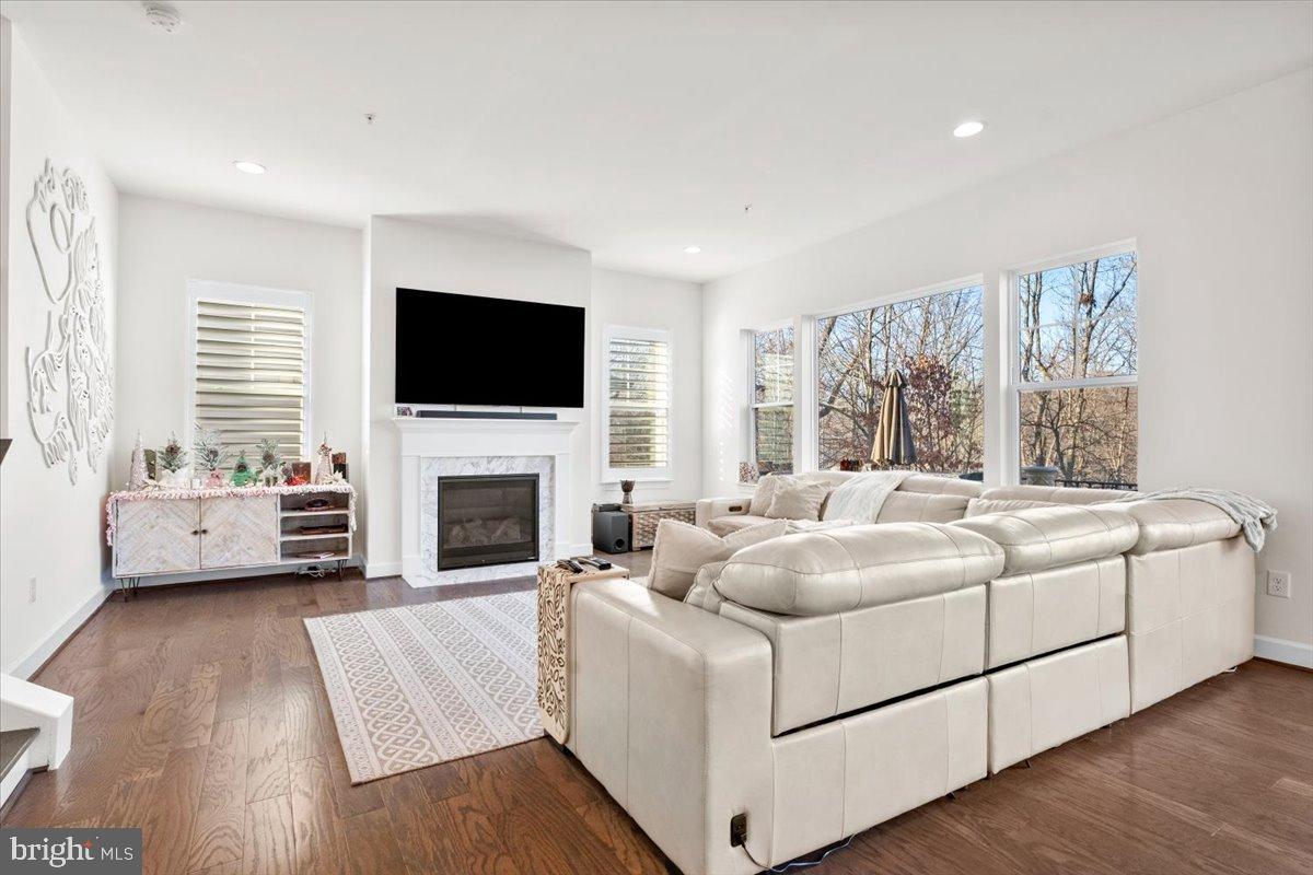 ASPEN NORTH AT LAKE LINGANORE - Residential