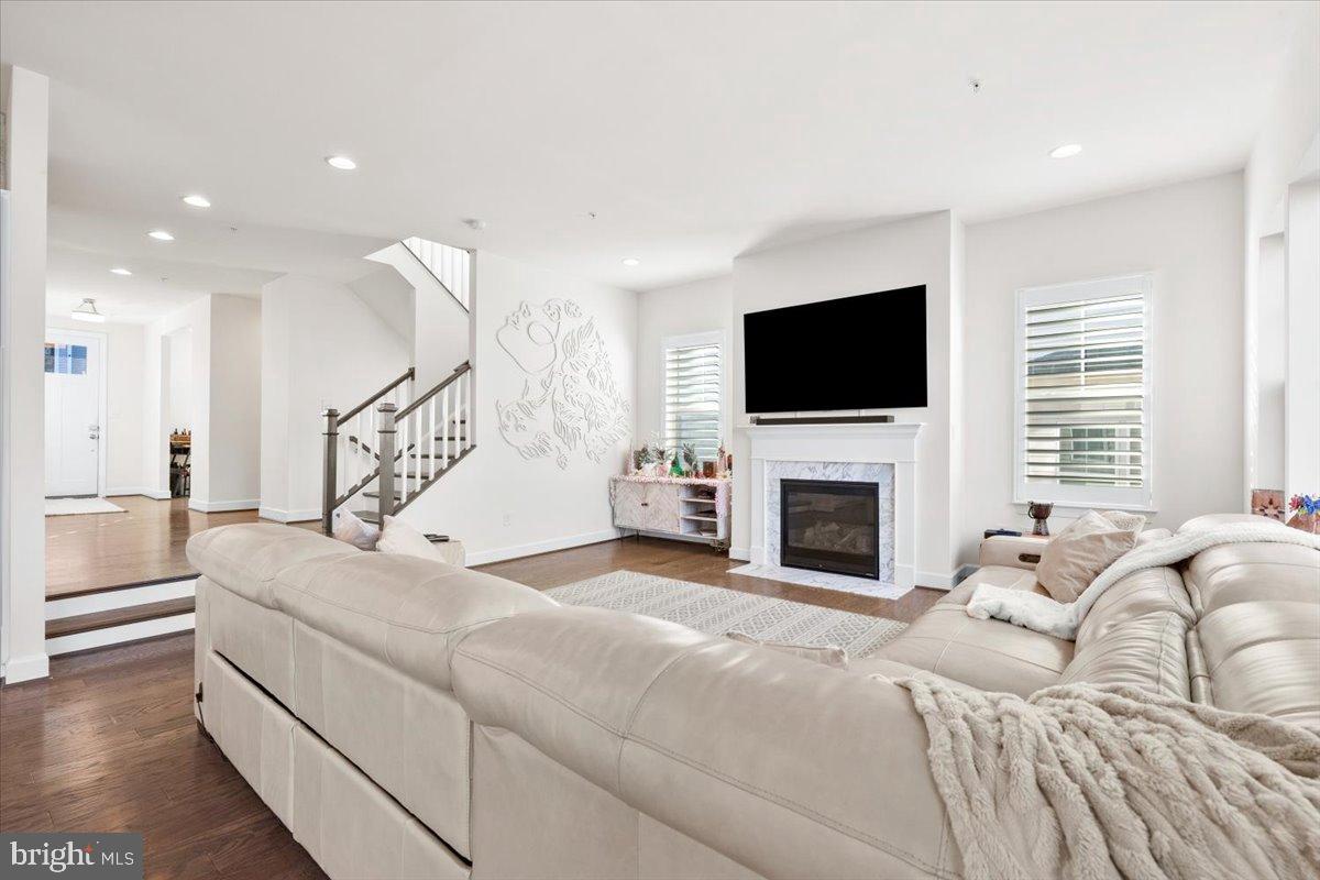 ASPEN NORTH AT LAKE LINGANORE - Residential