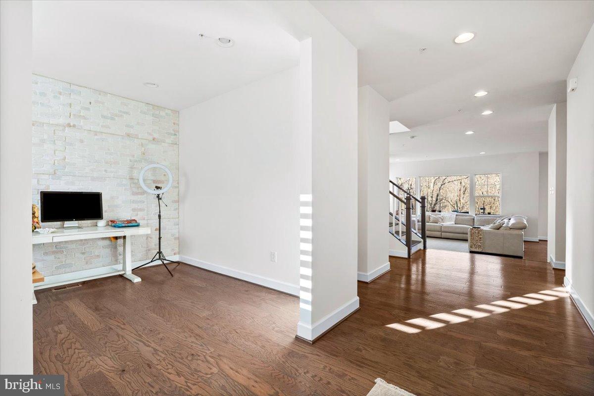 ASPEN NORTH AT LAKE LINGANORE - Residential