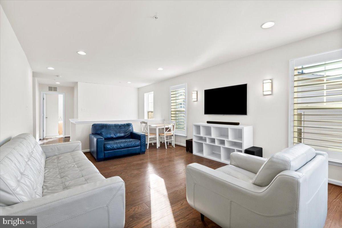 ASPEN NORTH AT LAKE LINGANORE - Residential