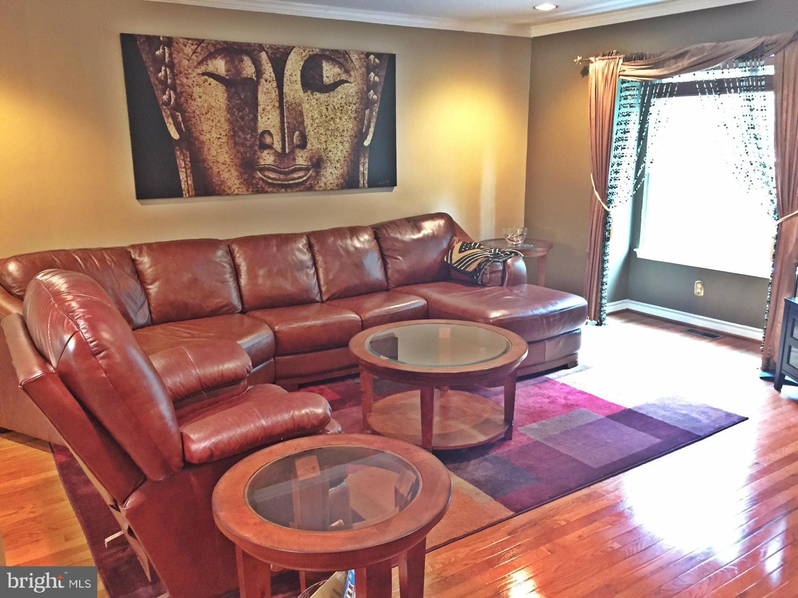 FAIR WOODS - Residential