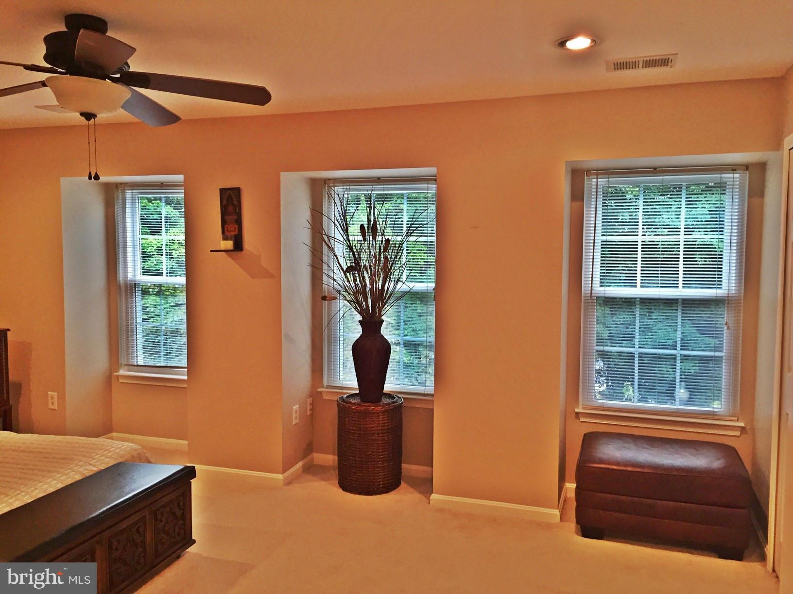 FAIR WOODS - Residential