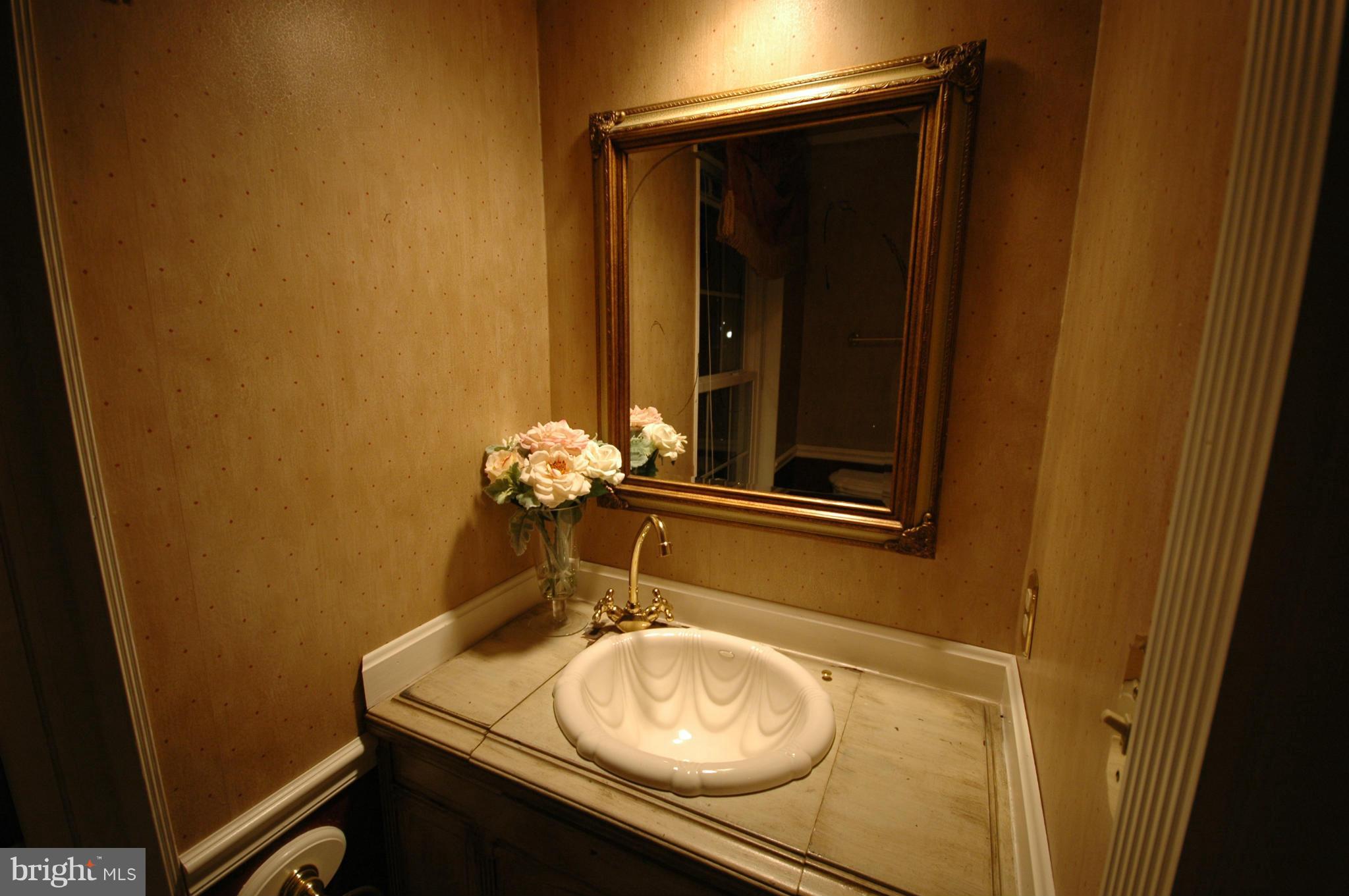 FAIR WOODS - Residential