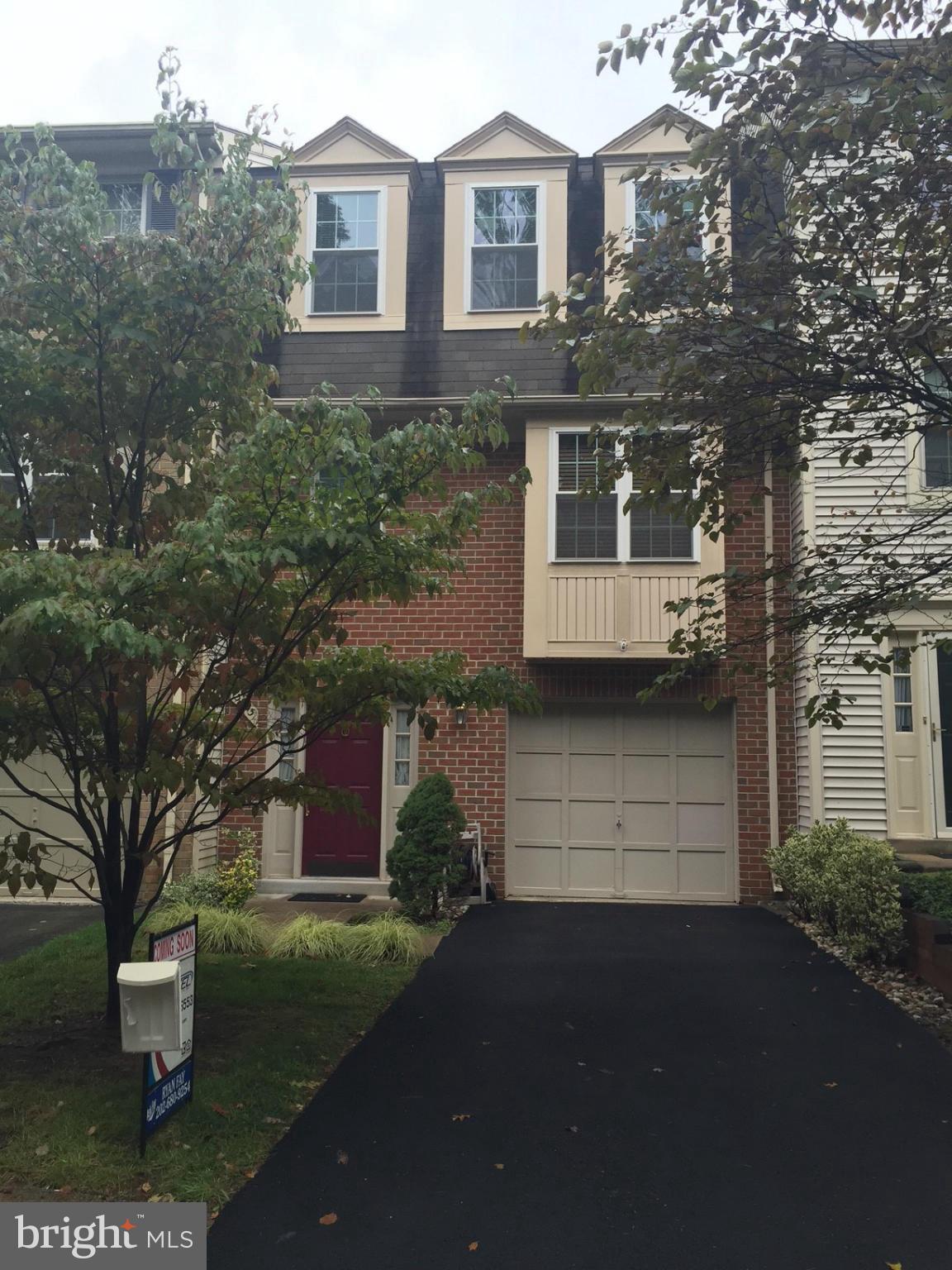 FAIR WOODS - Residential