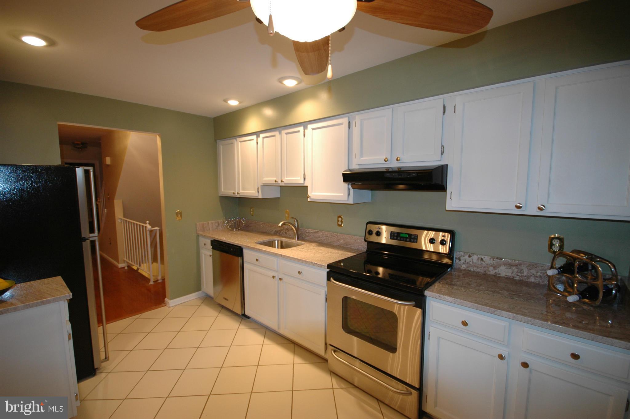 FAIR WOODS - Residential