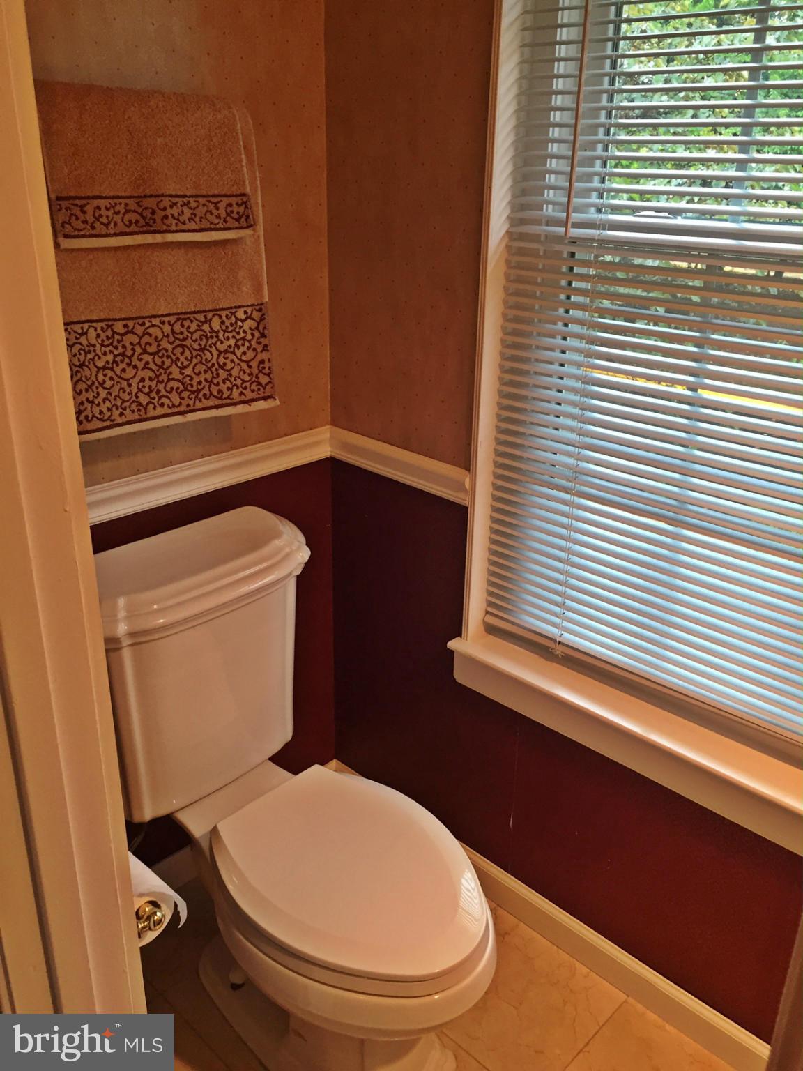 FAIR WOODS - Residential