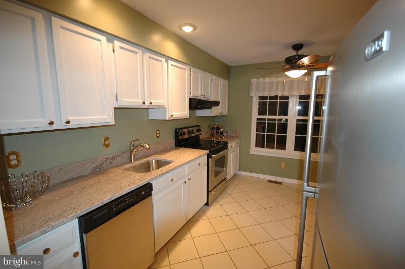 FAIR WOODS - Residential