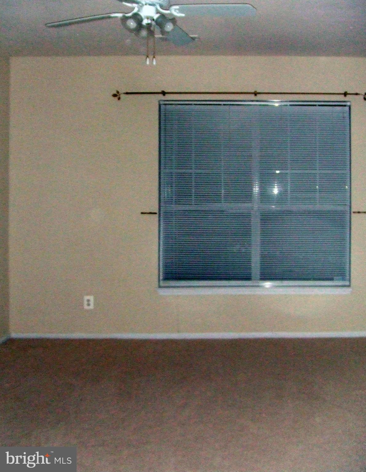 GATES OF MCLEAN - Residential