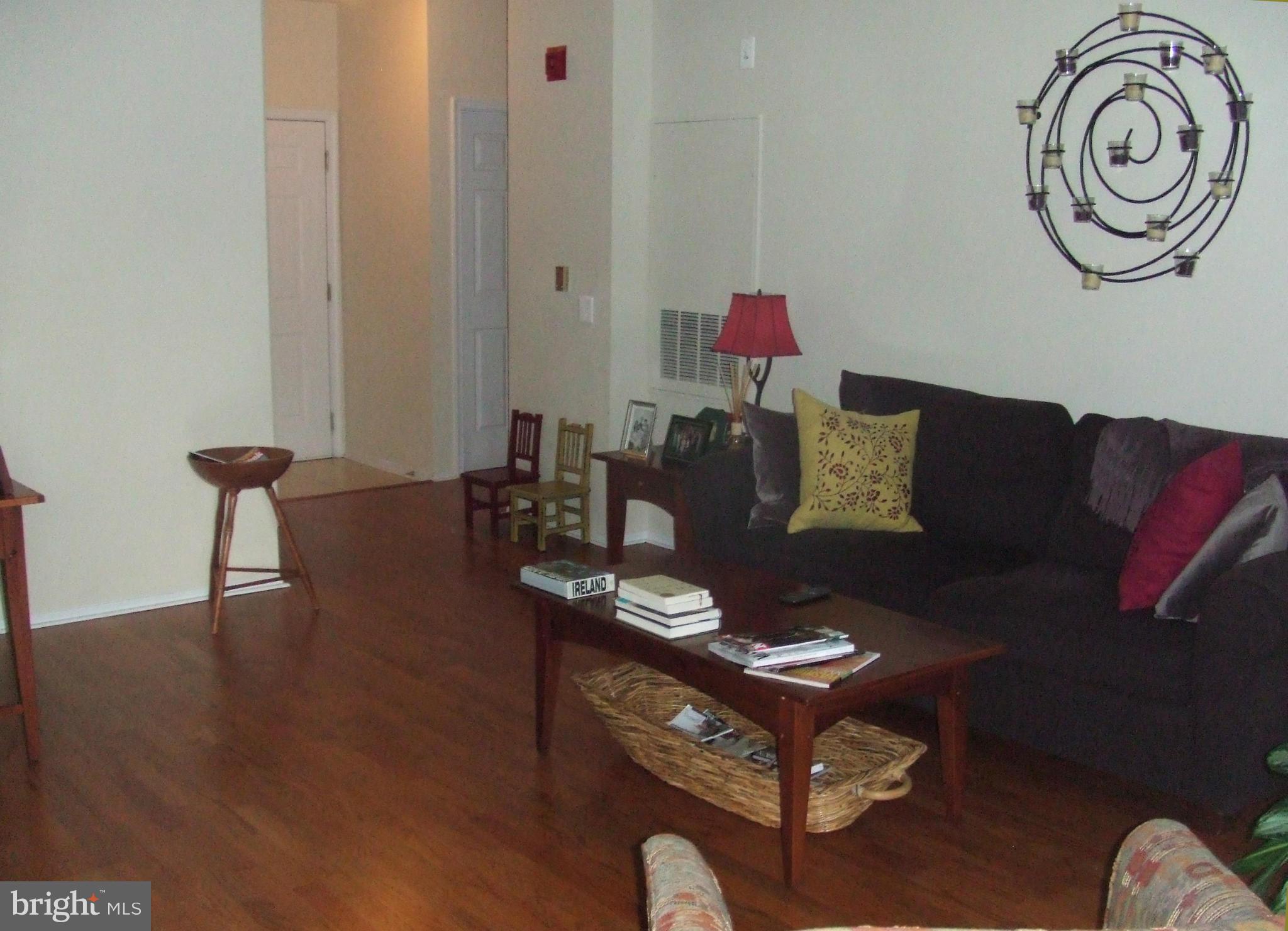 GATES OF MCLEAN - Residential