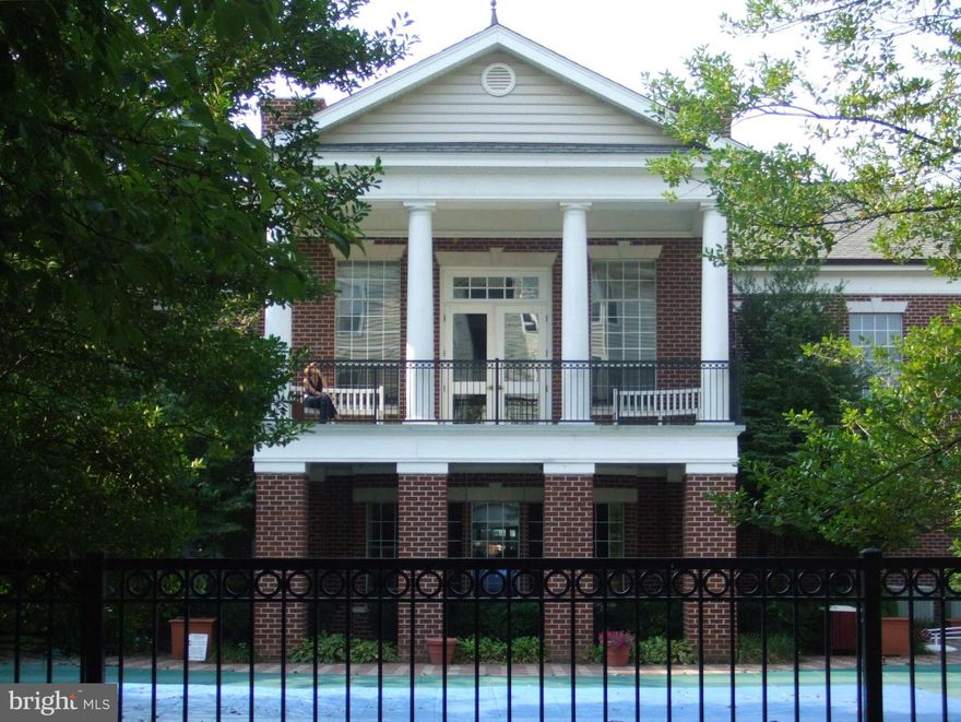 Pristine unit conveniently located steps away from the Tyson's Metro & on the quiet side of development. No elevators or long corridors. Private patio looks out to courtyard. Wood floors, 9 Ft. ceilings, walk in closets, ceramic tile entry, full size washer & dryer, crown molding,fully upgraded kitchen w/ stainless steel appliances & granite counters.