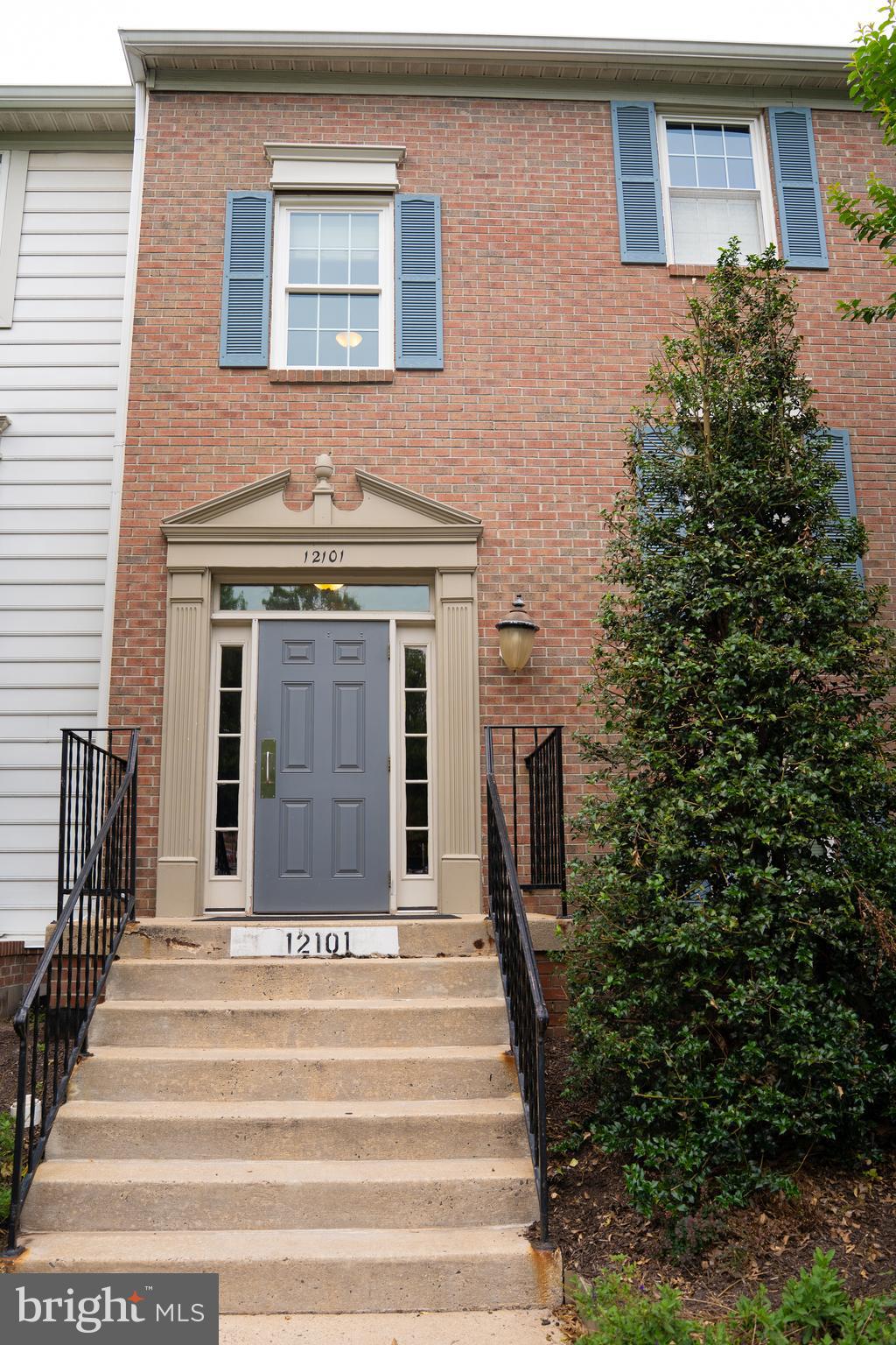 12101 GREENWOOD COURT 301
