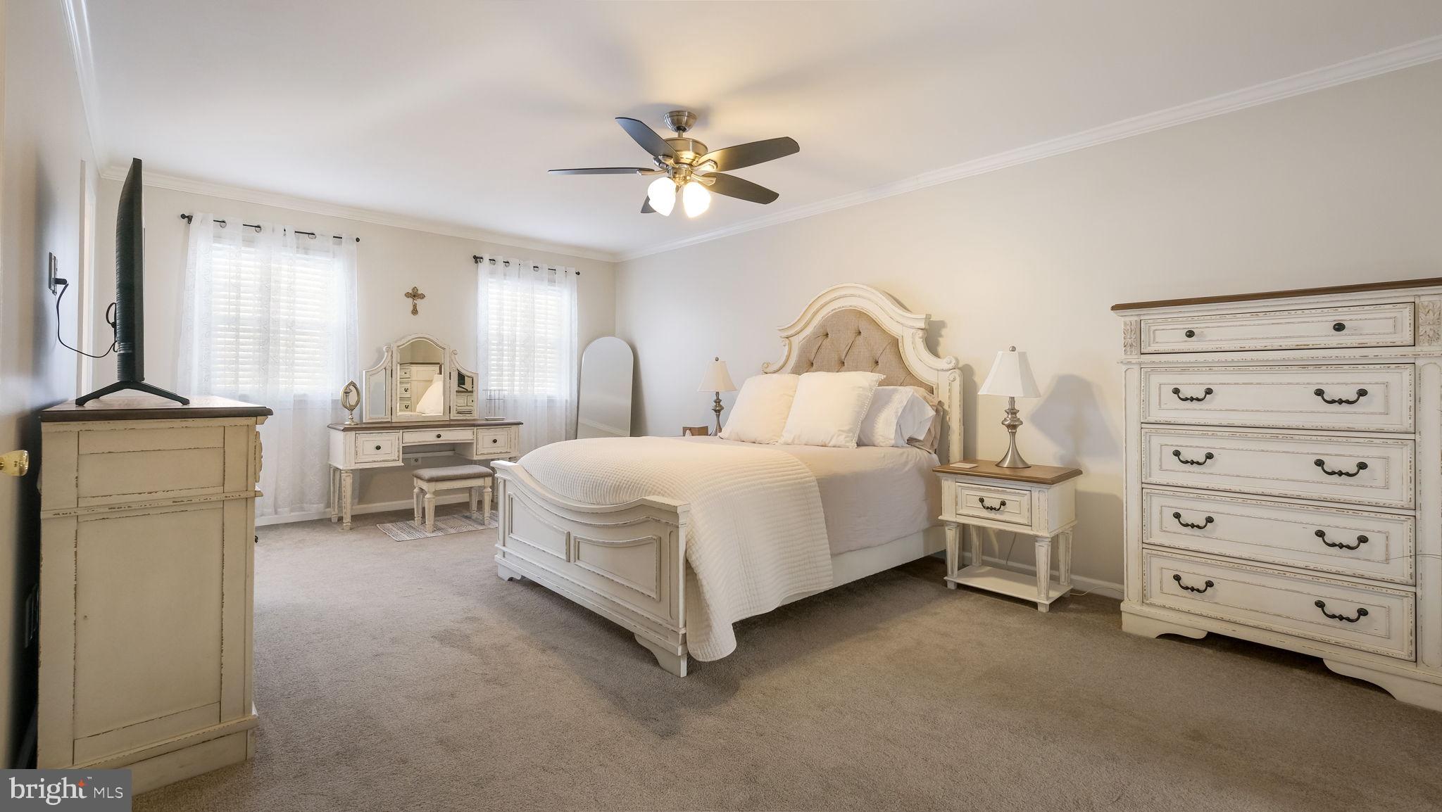 FAIRWAYS - Residential