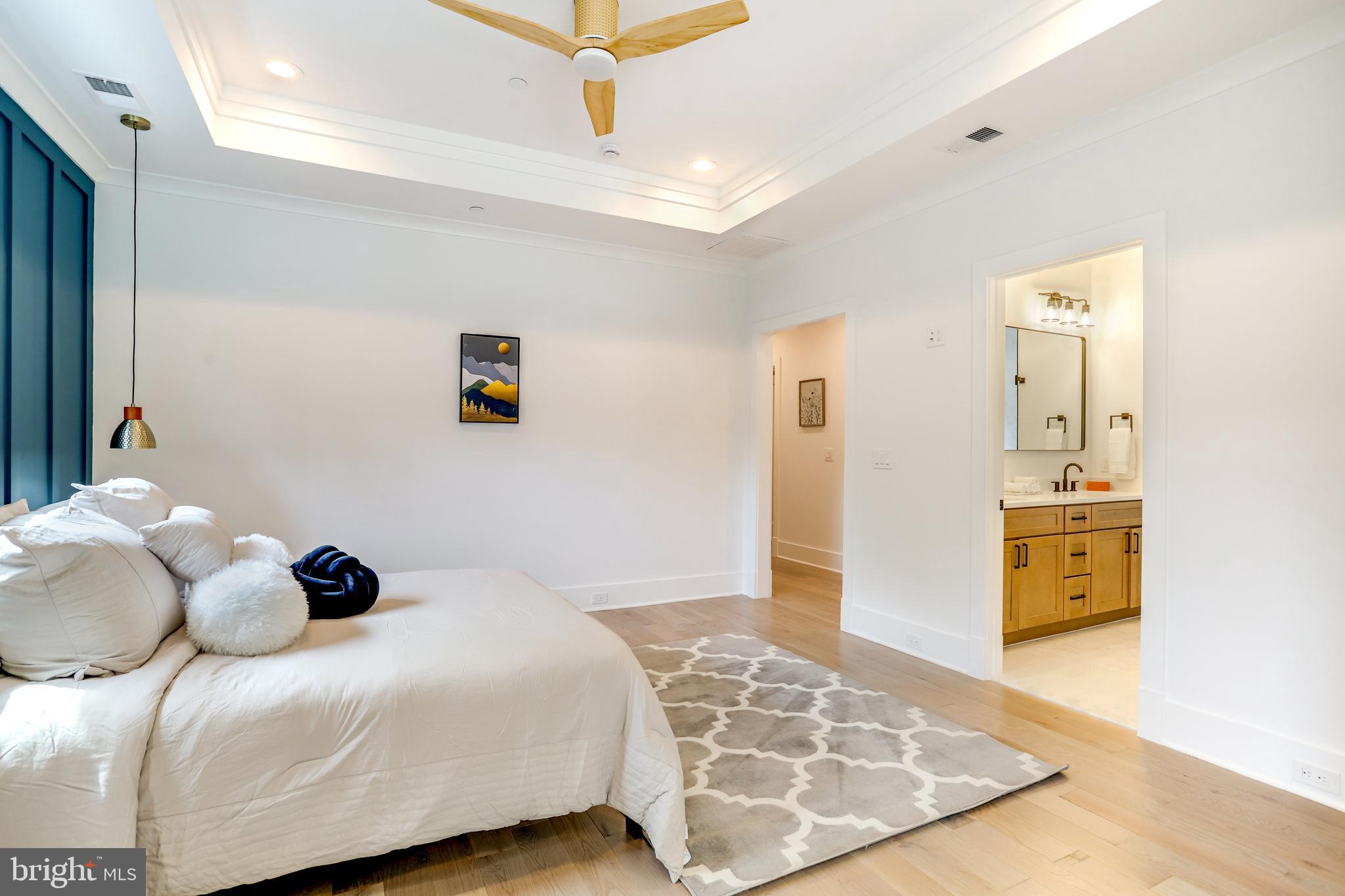 GARRETT PARK - Residential