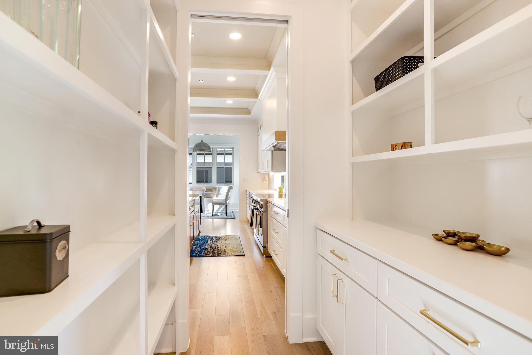 GARRETT PARK - Residential