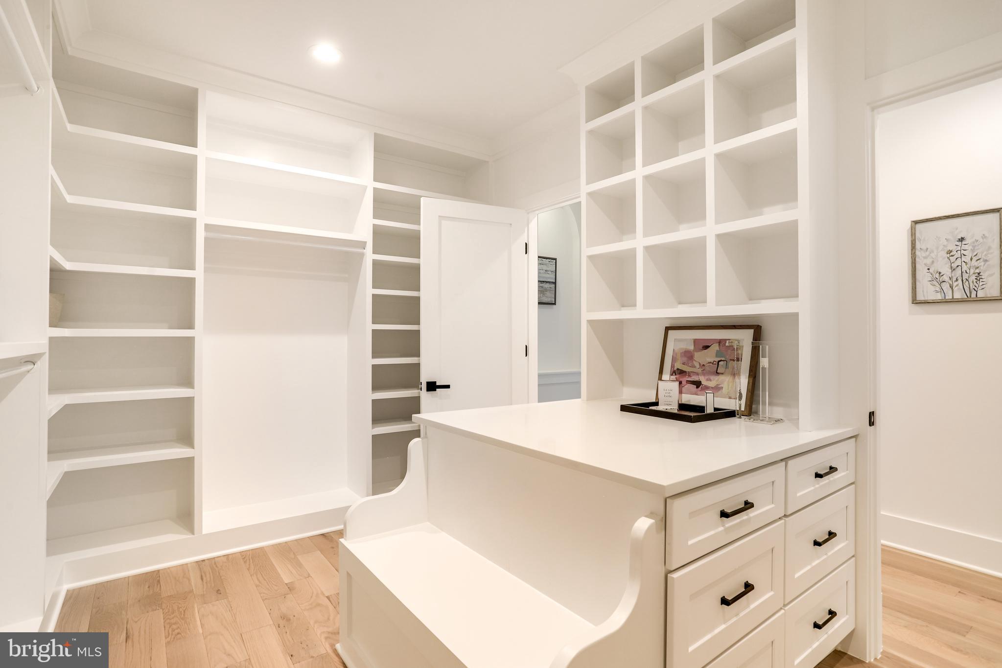 GARRETT PARK - Residential