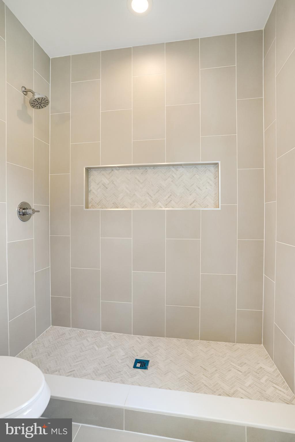 GARRETT PARK - Residential