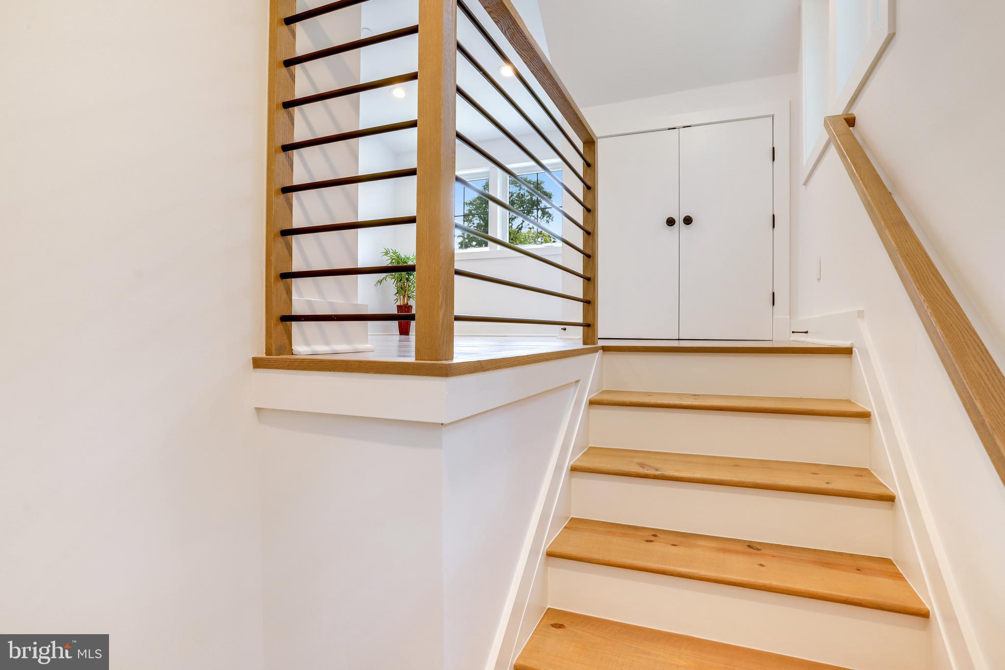 GARRETT PARK - Residential