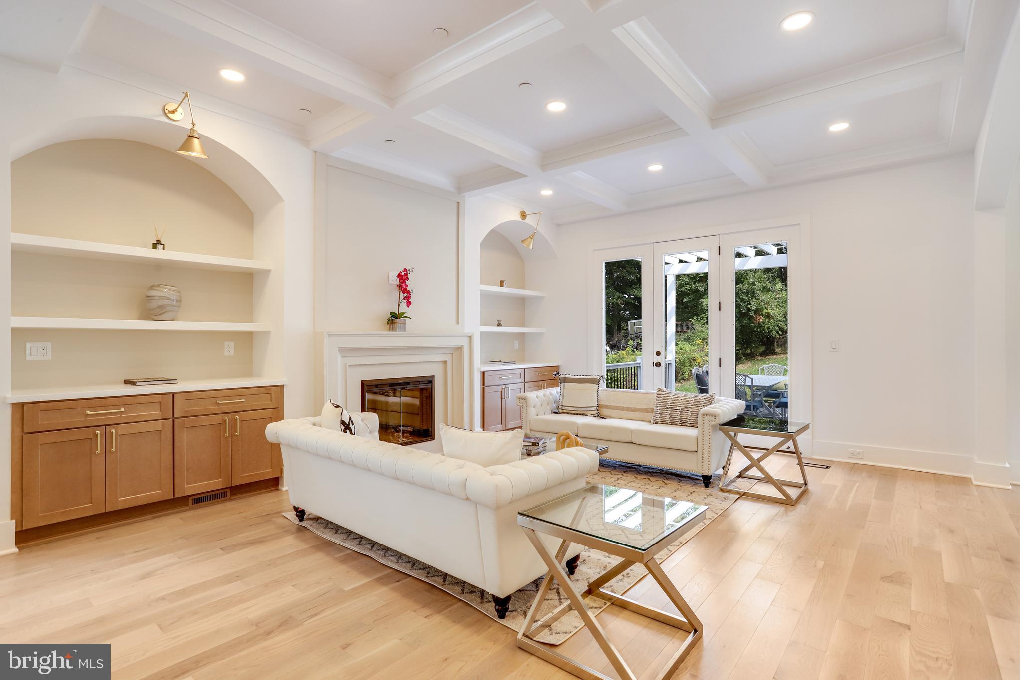 GARRETT PARK - Residential