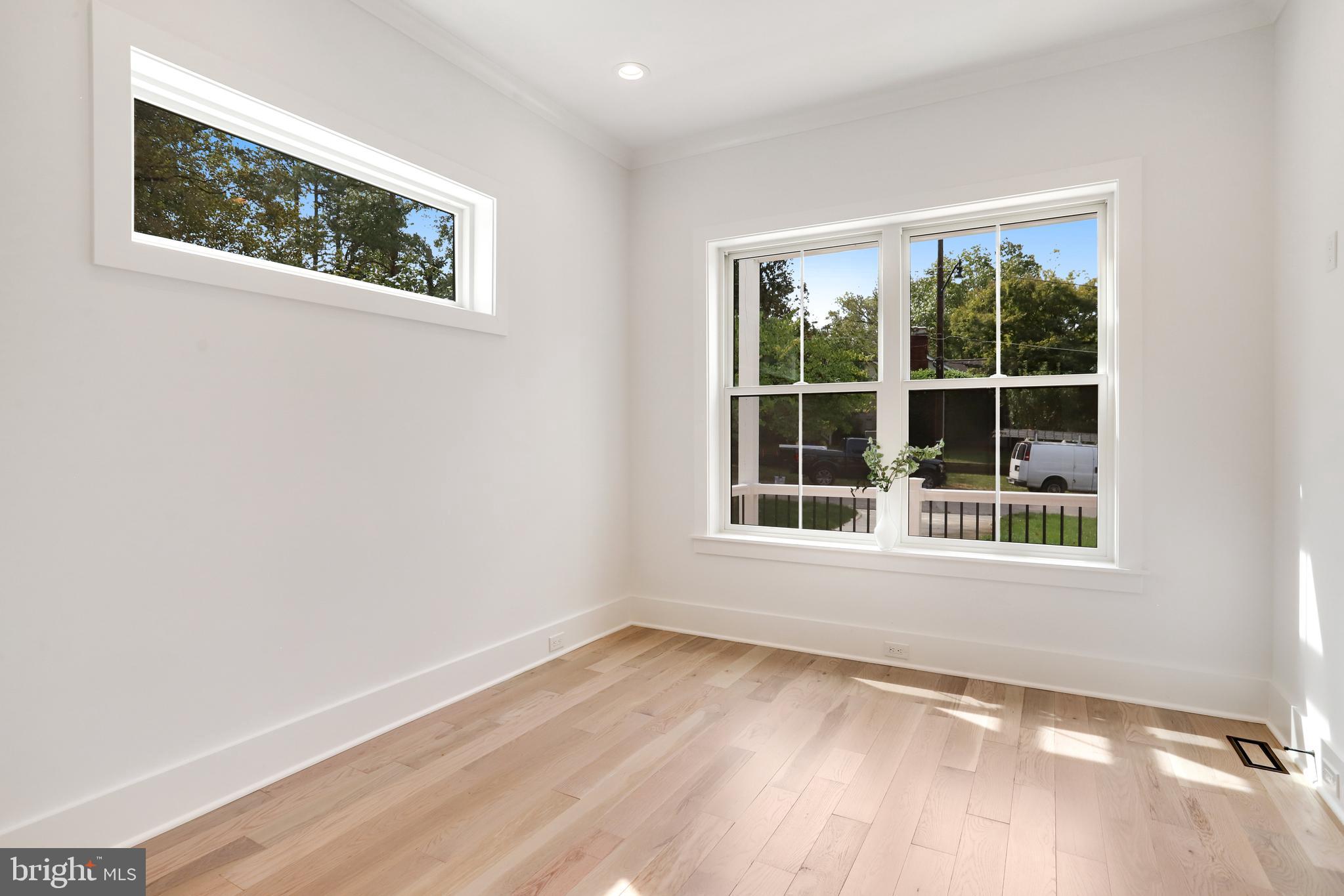 GARRETT PARK - Residential