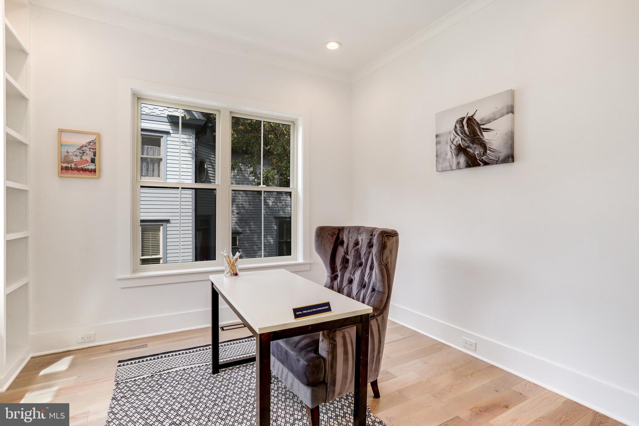 GARRETT PARK - Residential