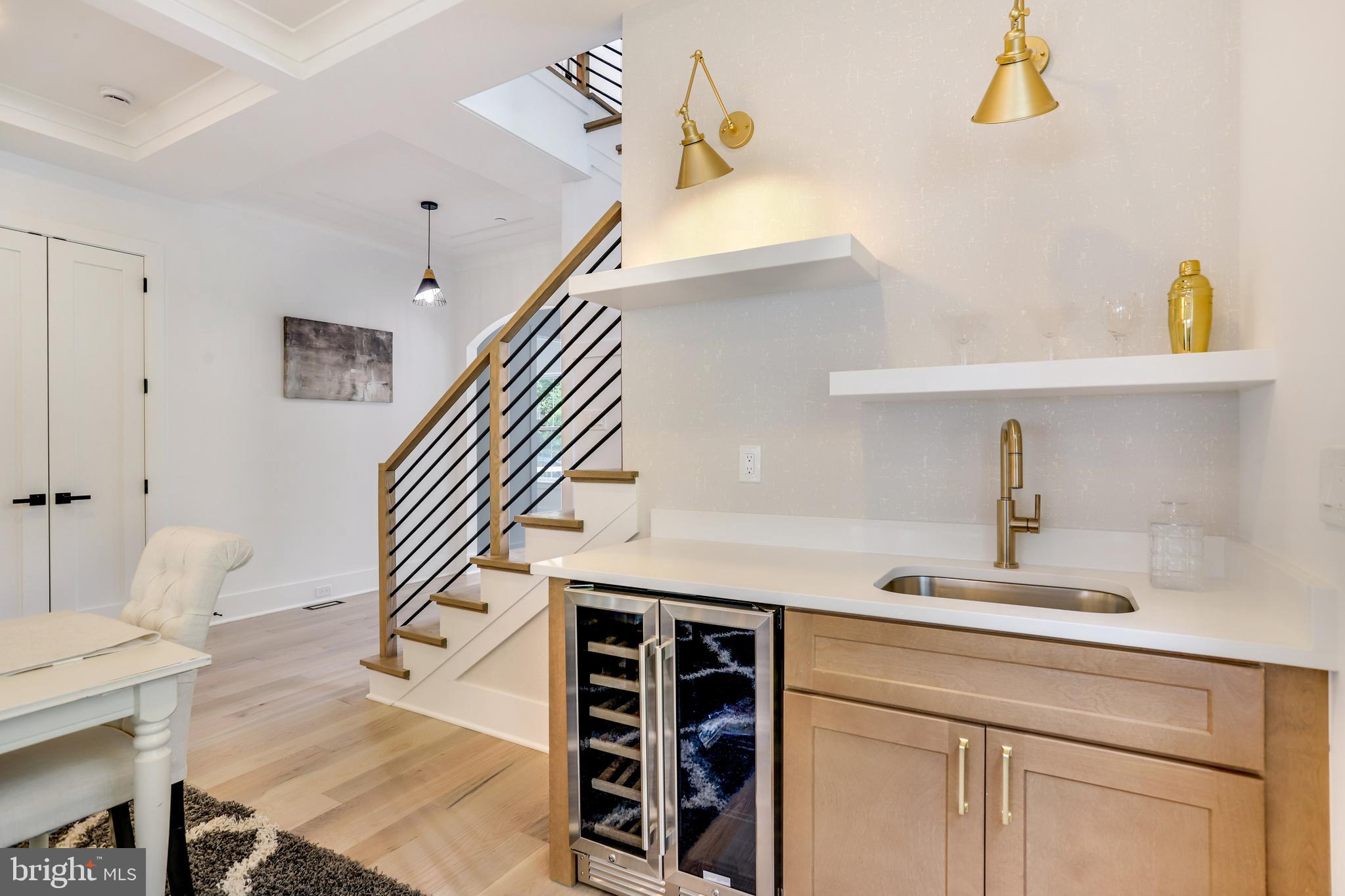 GARRETT PARK - Residential