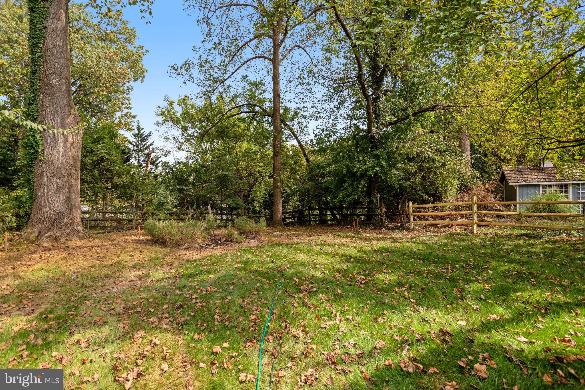 GARRETT PARK - Residential