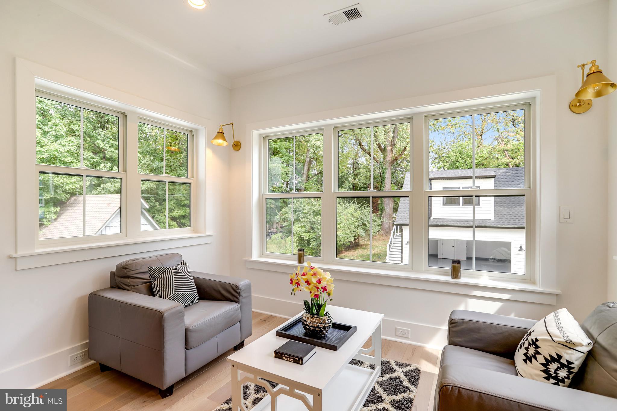 GARRETT PARK - Residential