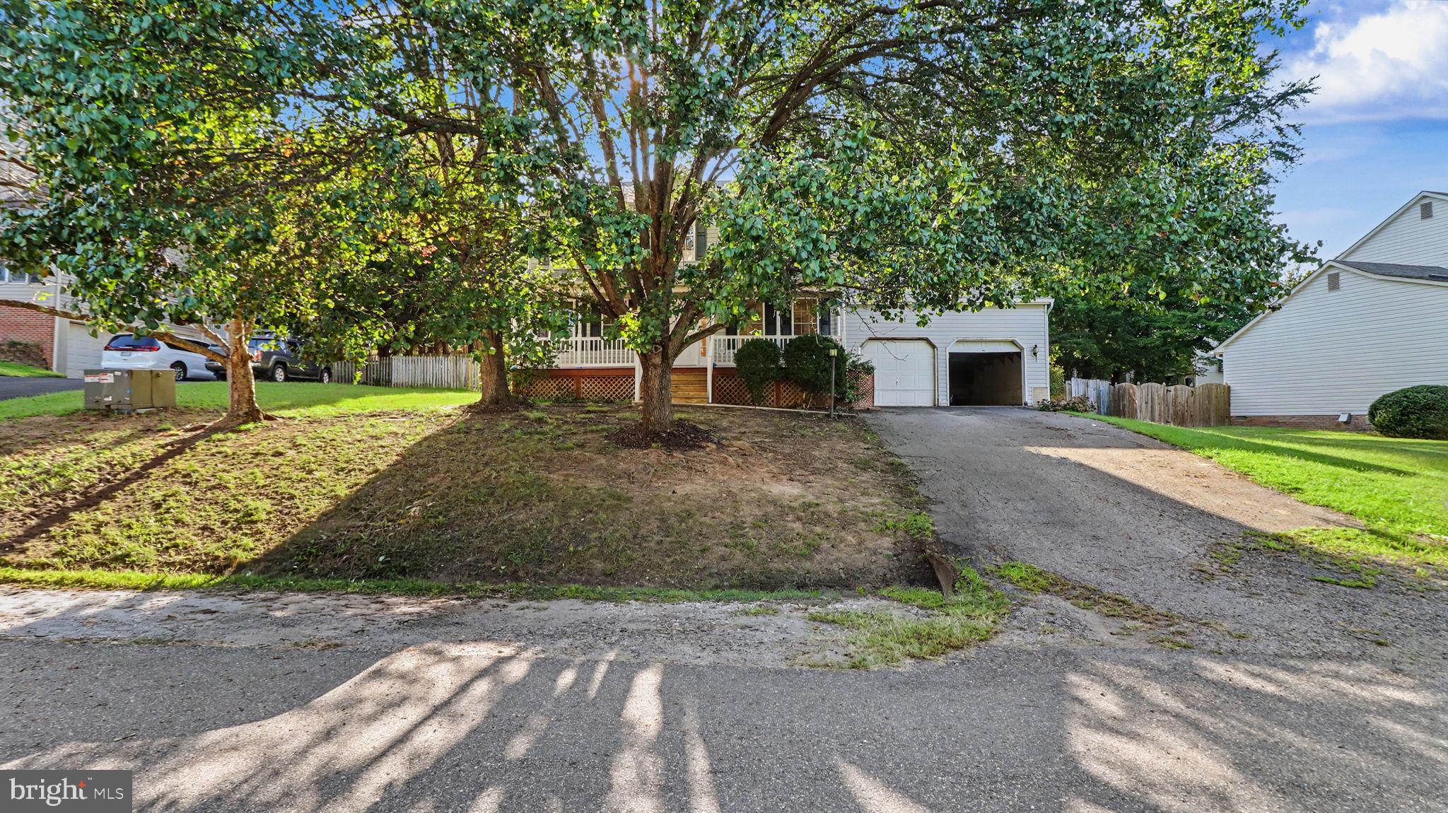 11912 ARBOR GLEN DRIVE