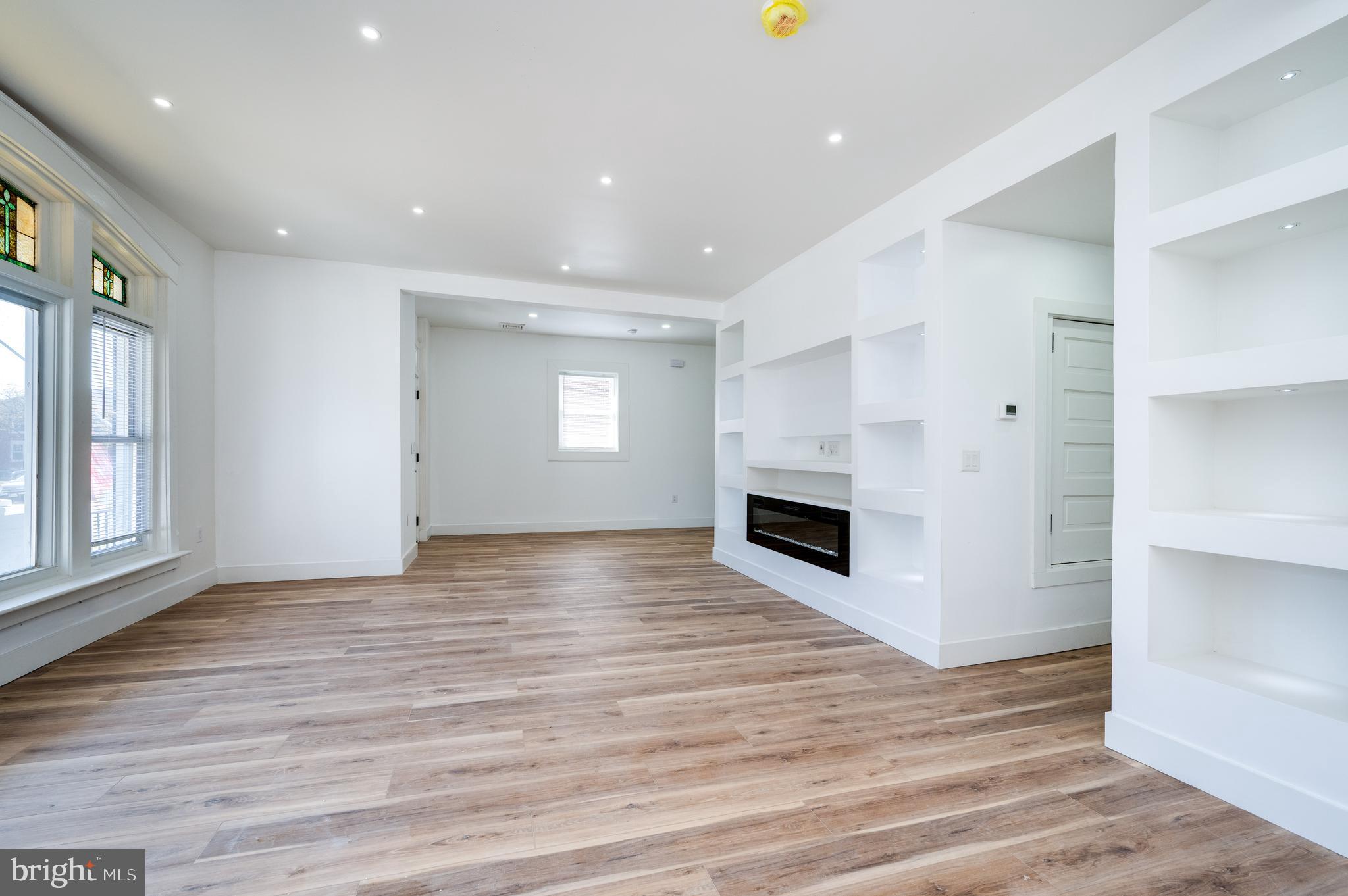 SHILLINGTON - Residential