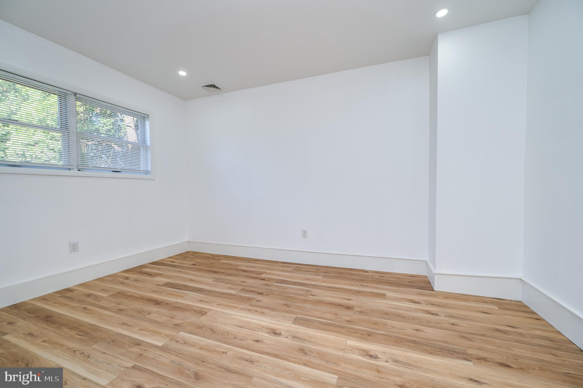 SHILLINGTON - Residential