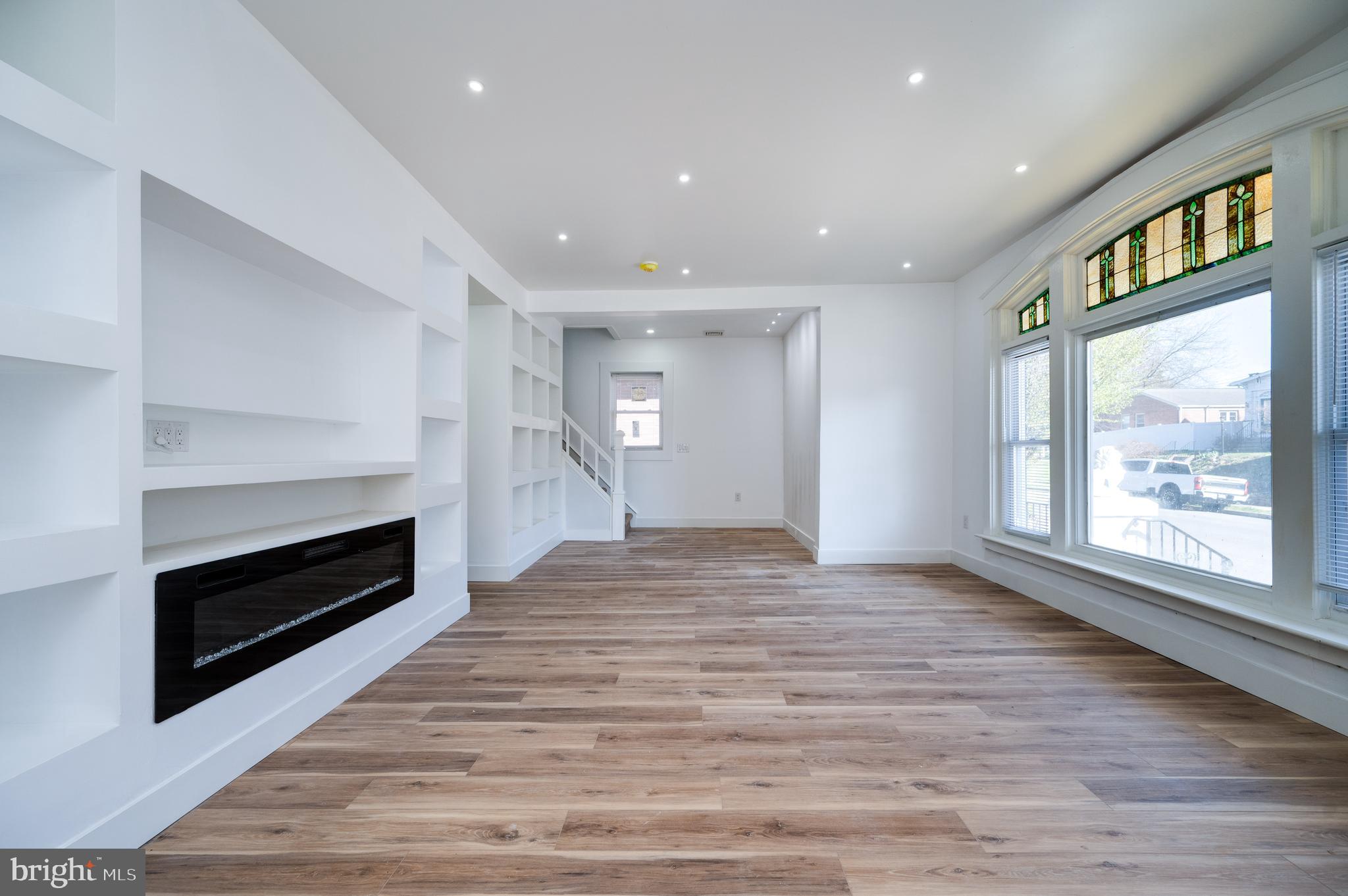 SHILLINGTON - Residential